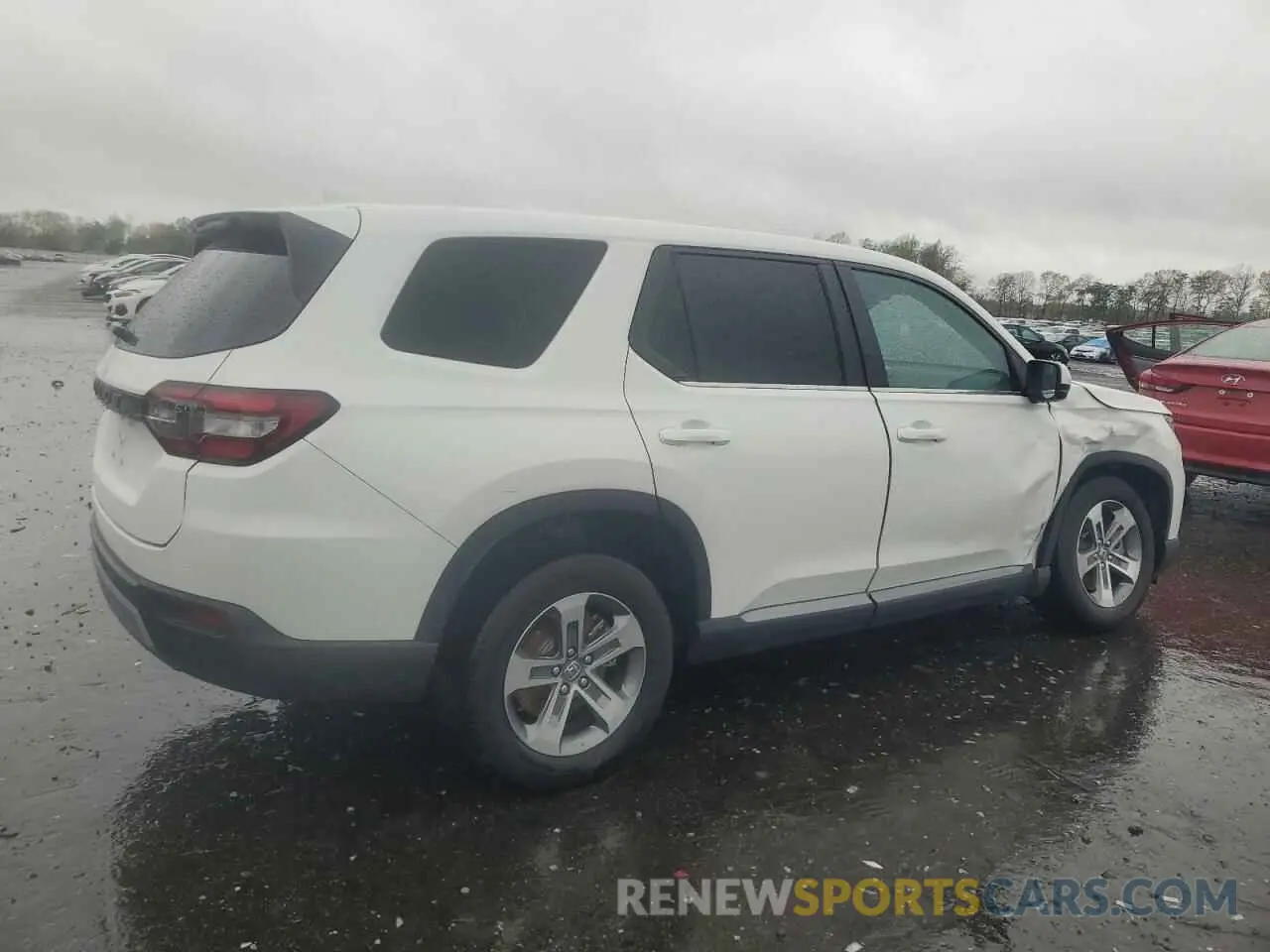 3 Photograph of a damaged car 5FNYG1H45PB002768 HONDA PILOT 2023