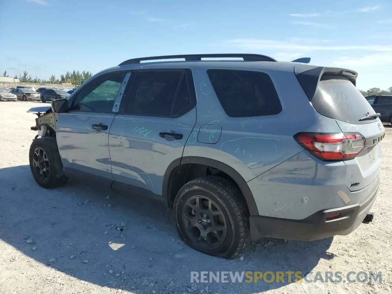 2 Photograph of a damaged car 5FNYG1H63PB057270 HONDA PILOT 2023