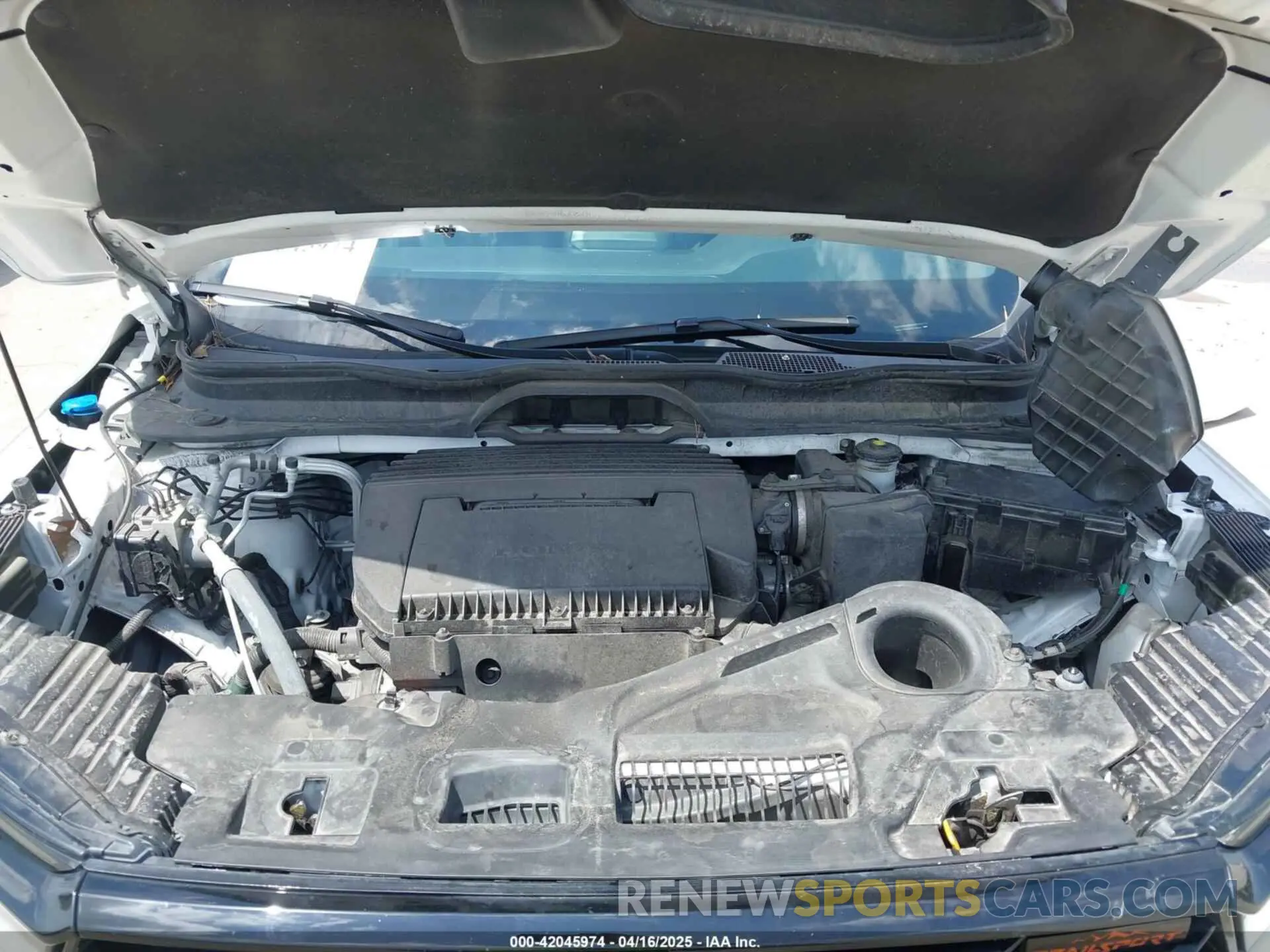 10 Photograph of a damaged car 5FNYG1H67PB043095 HONDA PILOT 2023