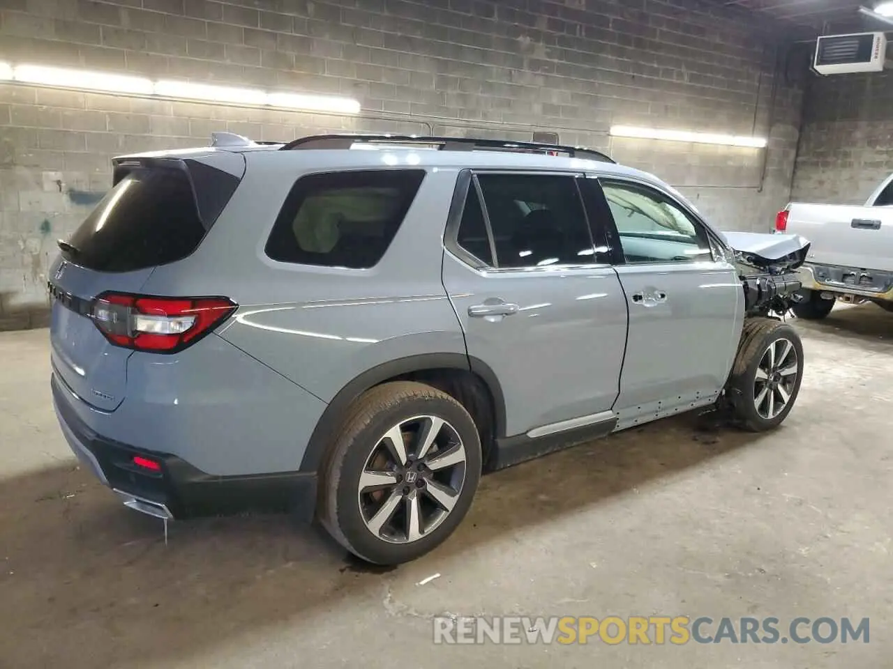 3 Photograph of a damaged car 5FNYG1H79PB005442 HONDA PILOT 2023