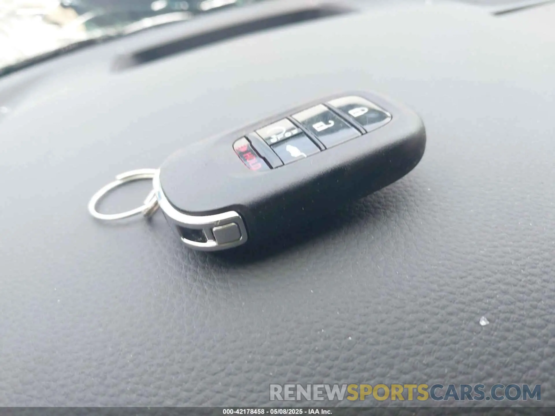 11 Photograph of a damaged car 5FNYG1H82PB037156 HONDA PILOT 2023