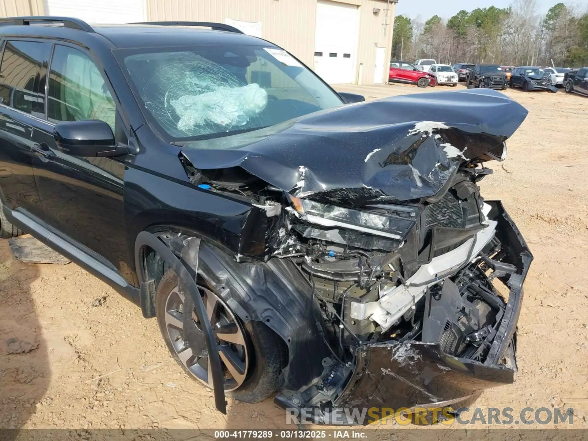 17 Photograph of a damaged car 5FNYG1H82PB045029 HONDA PILOT 2023