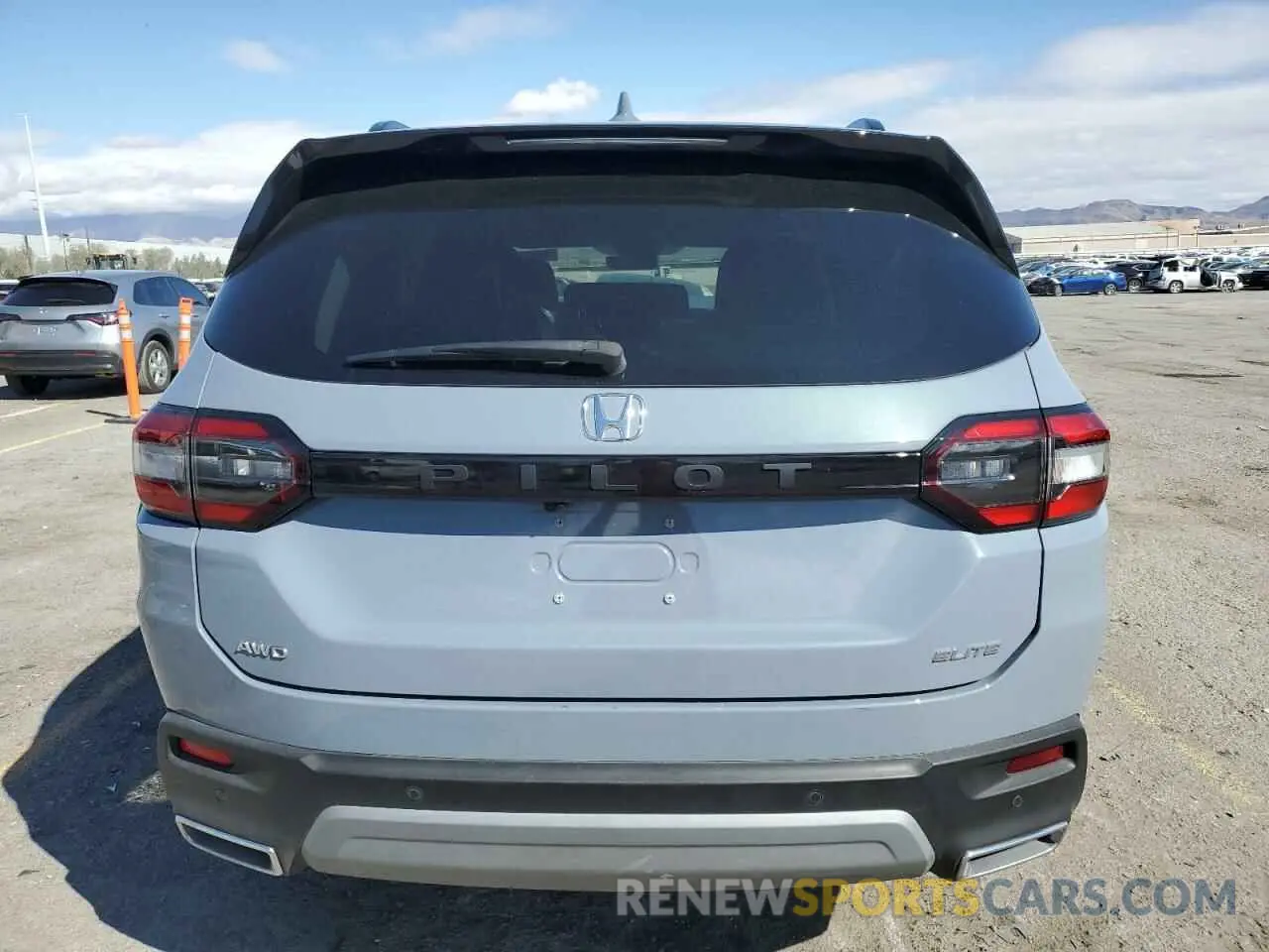 6 Photograph of a damaged car 5FNYG1H83PB049302 HONDA PILOT 2023