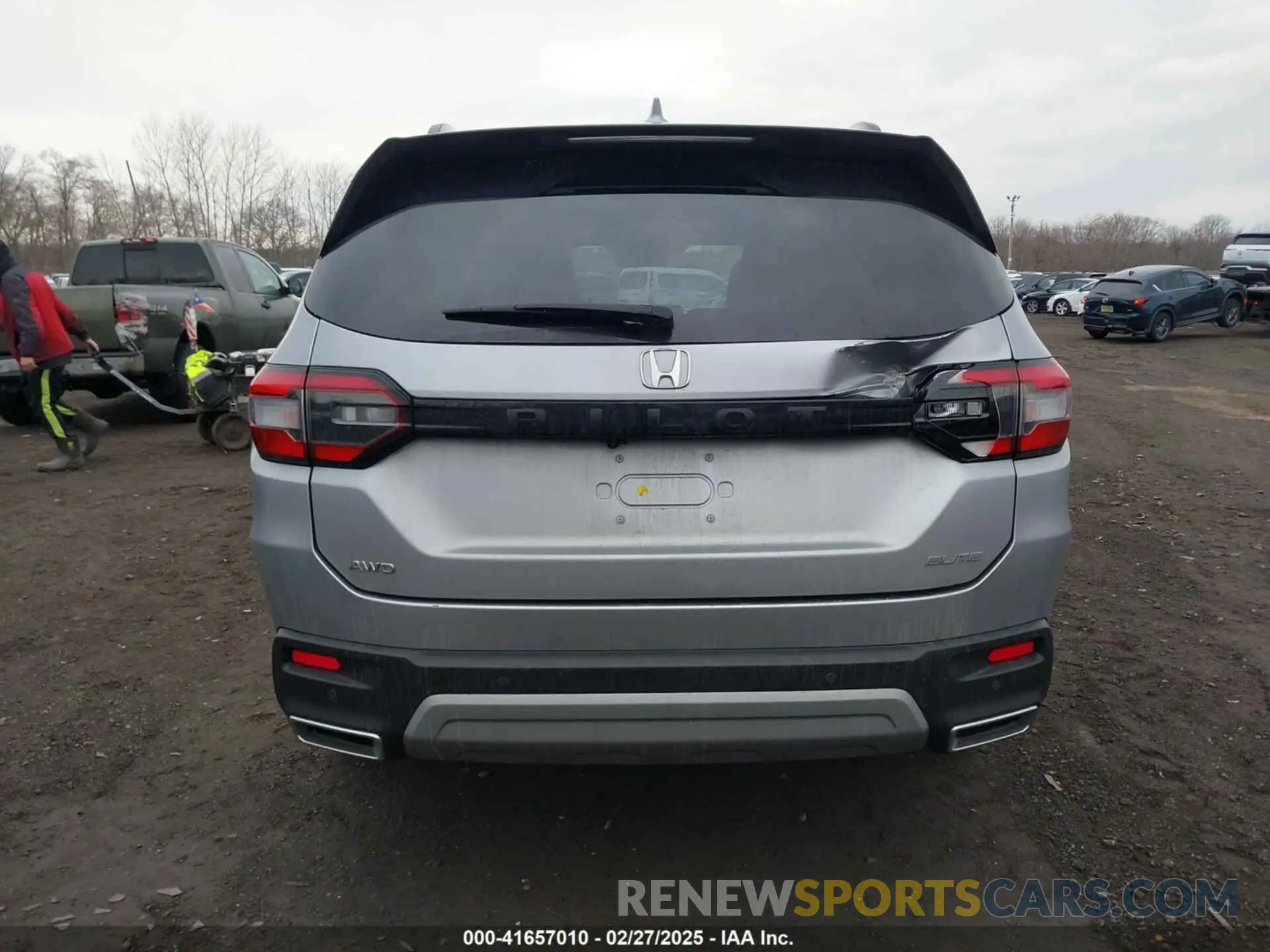 16 Photograph of a damaged car 5FNYG1H87PB034320 HONDA PILOT 2023