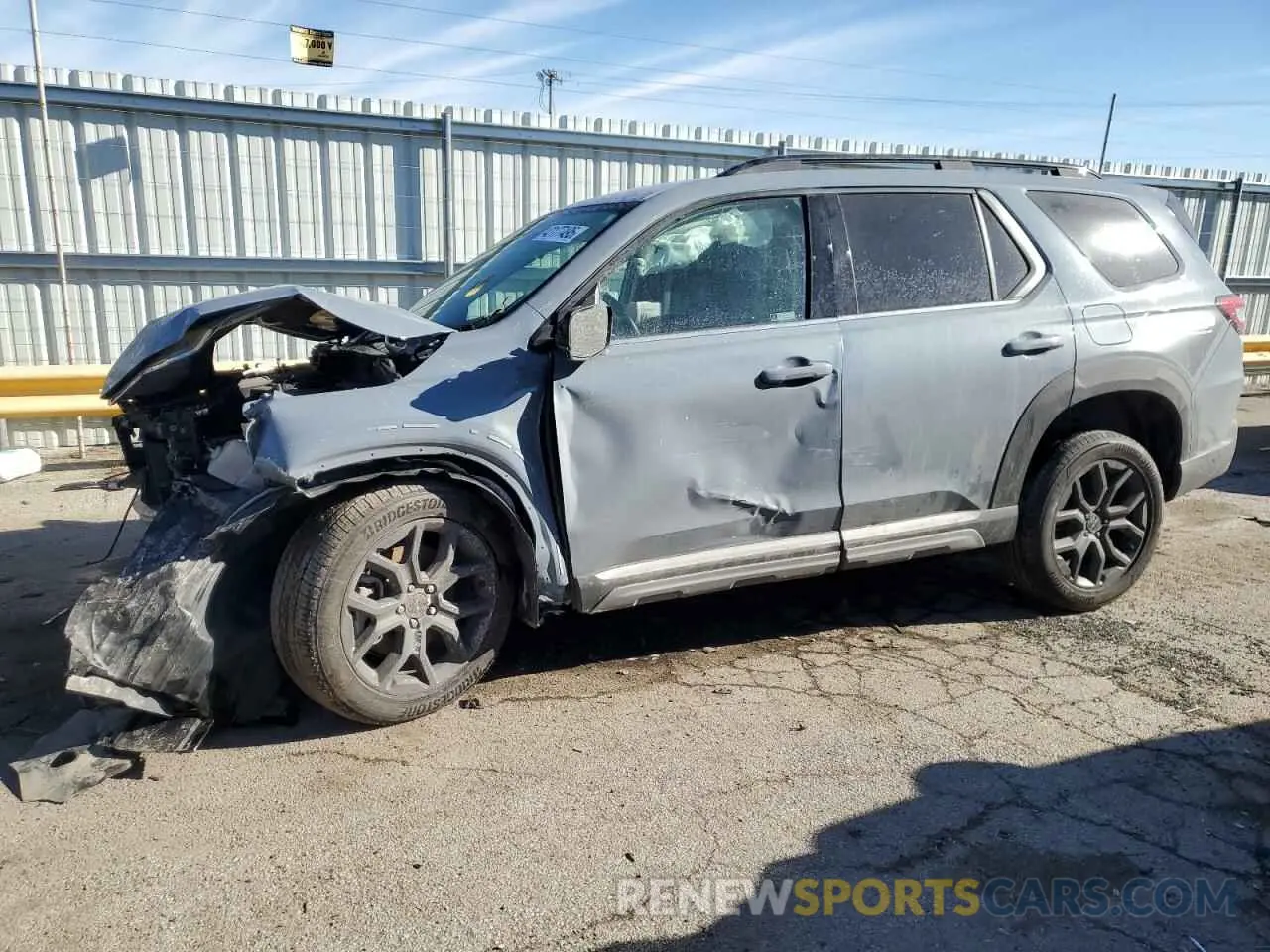 1 Photograph of a damaged car 5FNYG1H89PB025683 HONDA PILOT 2023