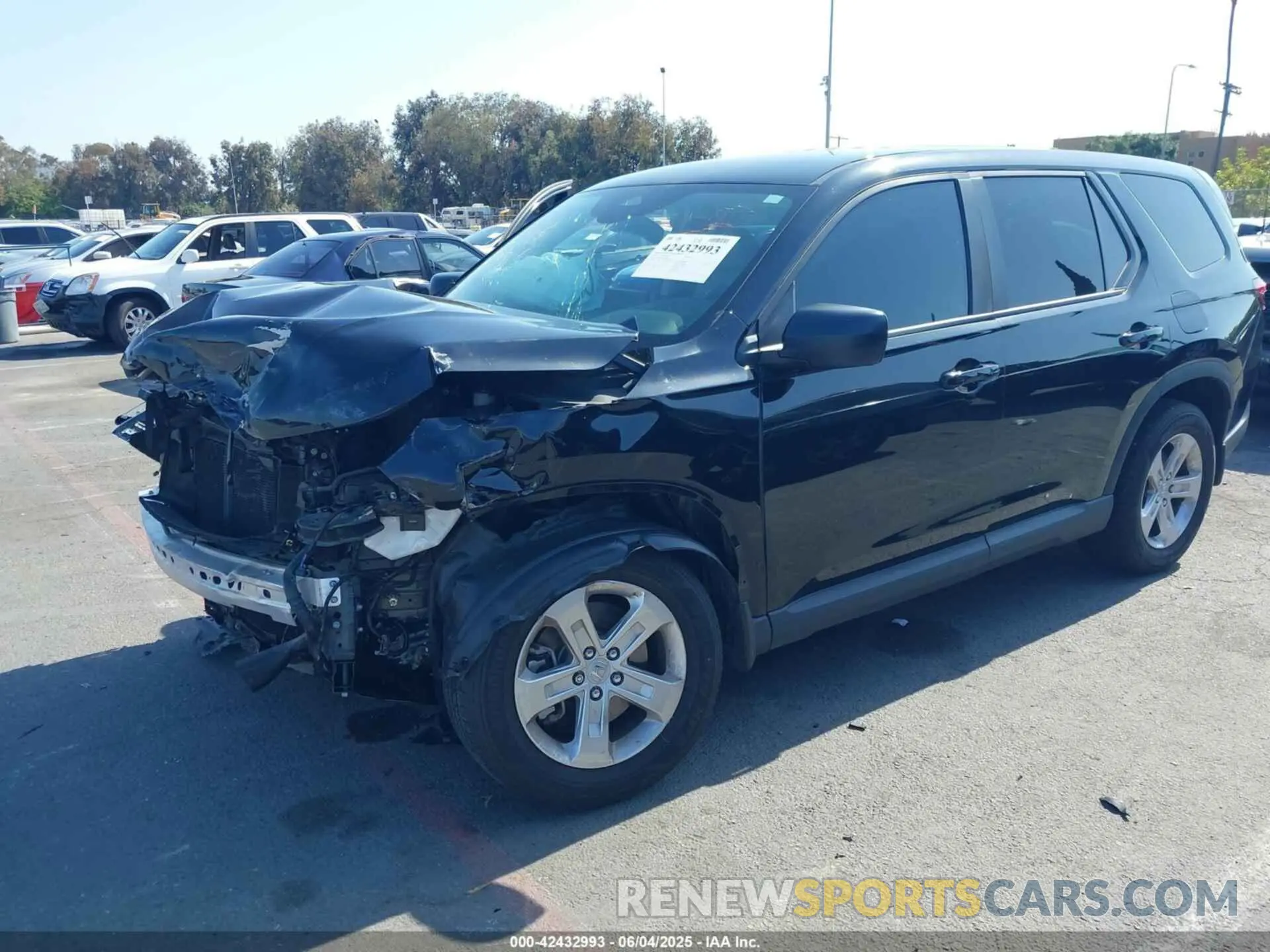 2 Photograph of a damaged car 5FNYG2H24PB007268 HONDA PILOT 2023