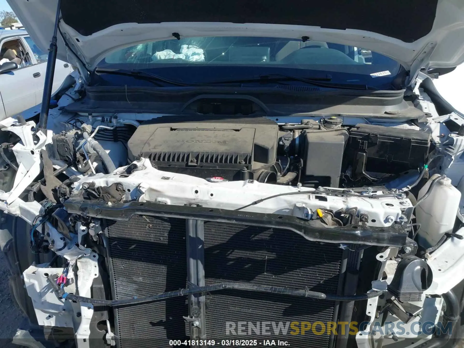 10 Photograph of a damaged car 5FNYG2H30PB012041 HONDA PILOT 2023
