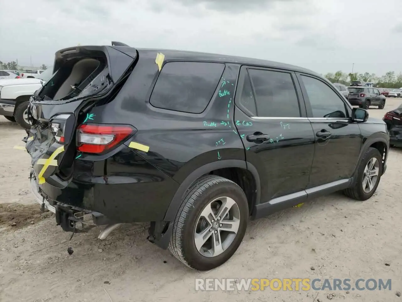 3 Photograph of a damaged car 5FNYG2H40PB012310 HONDA PILOT 2023