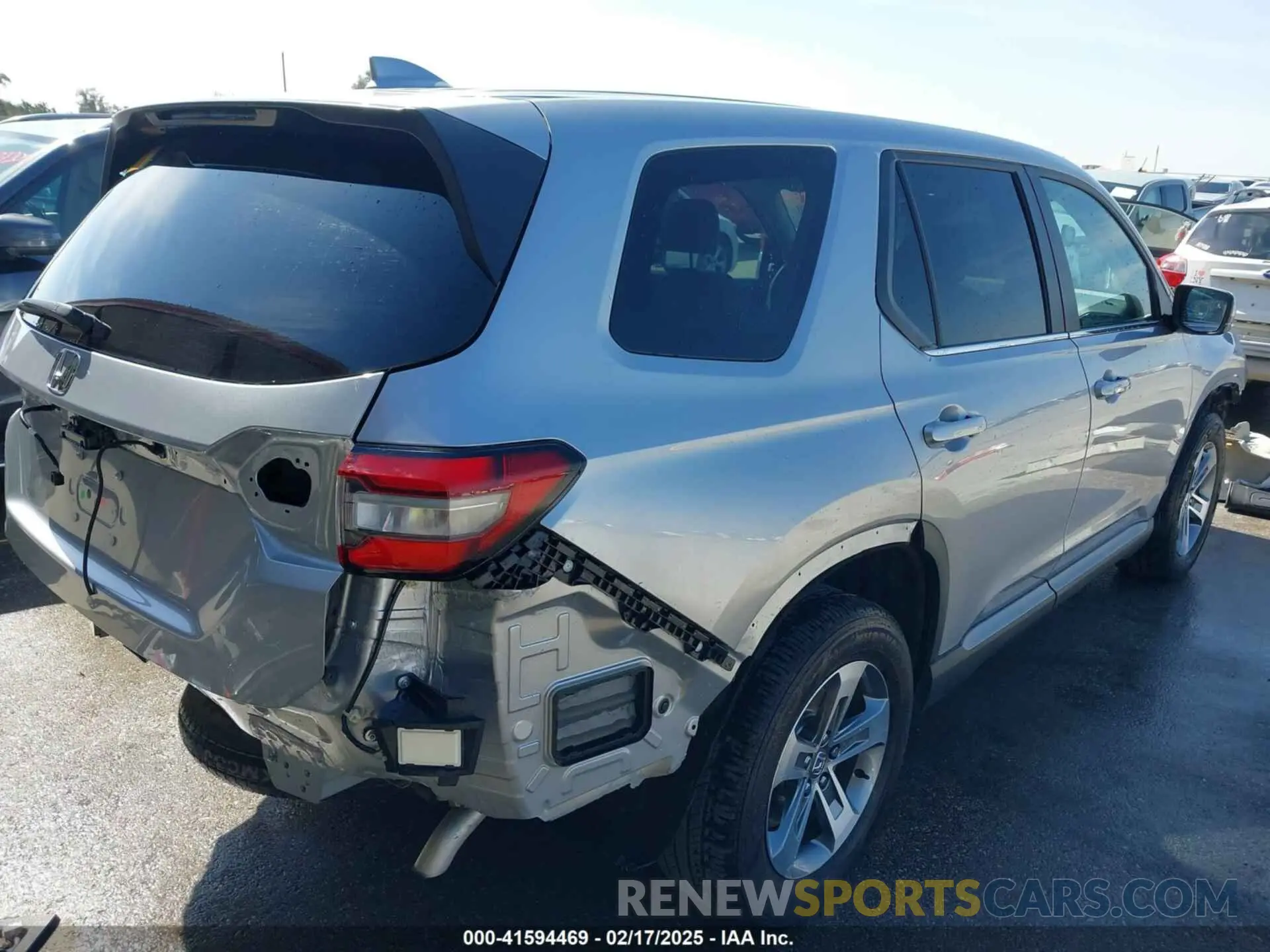 20 Photograph of a damaged car 5FNYG2H42PB001292 HONDA PILOT 2023