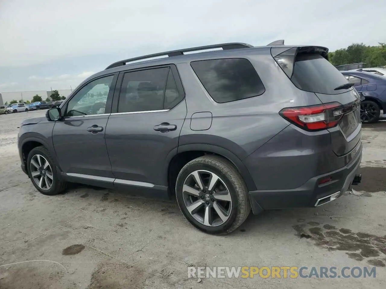 2 Photograph of a damaged car 5FNYG2H7XPB000031 HONDA PILOT 2023