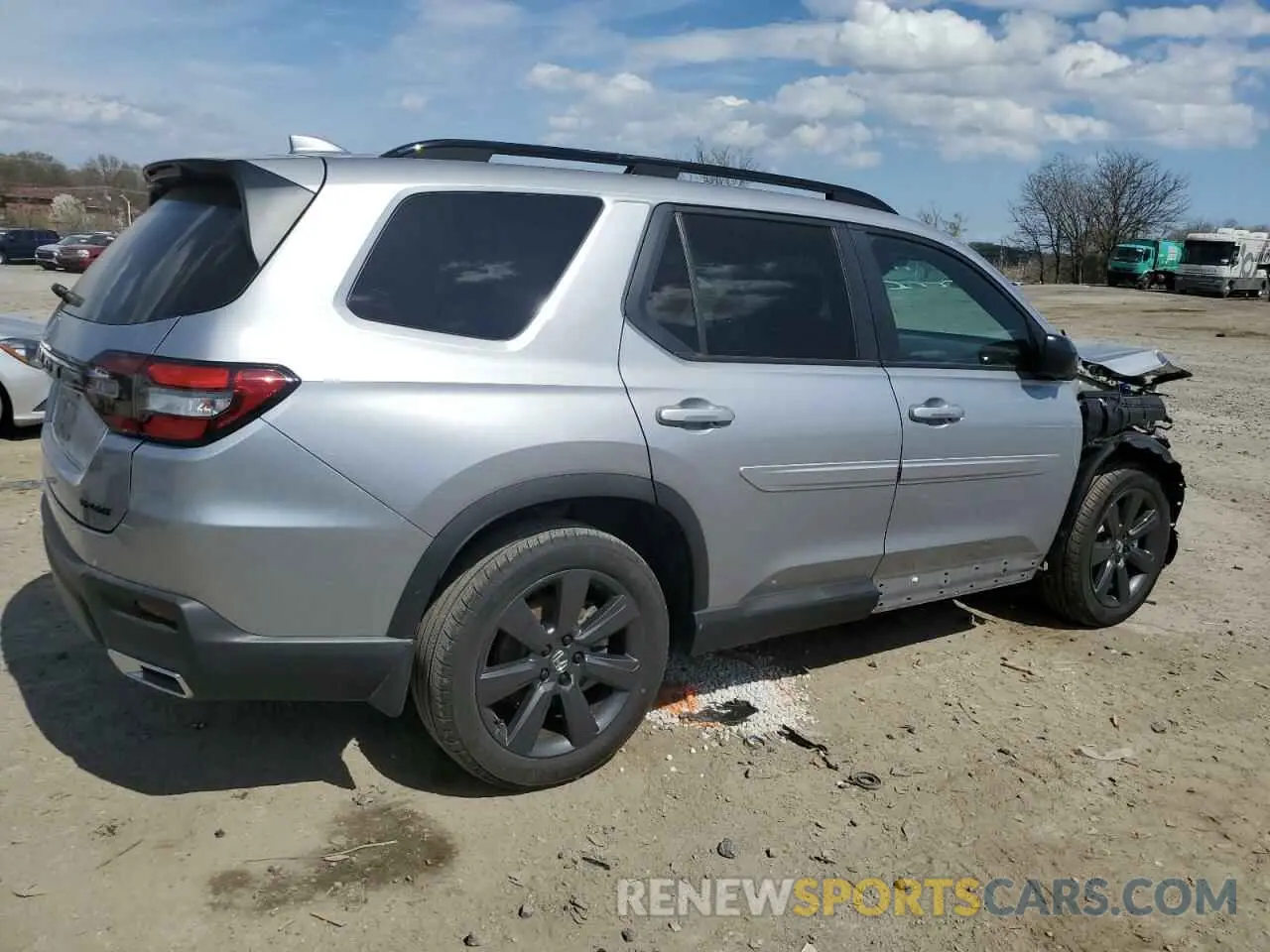 3 Photograph of a damaged car 5FNYG1H3XRB028874 HONDA PILOT 2024