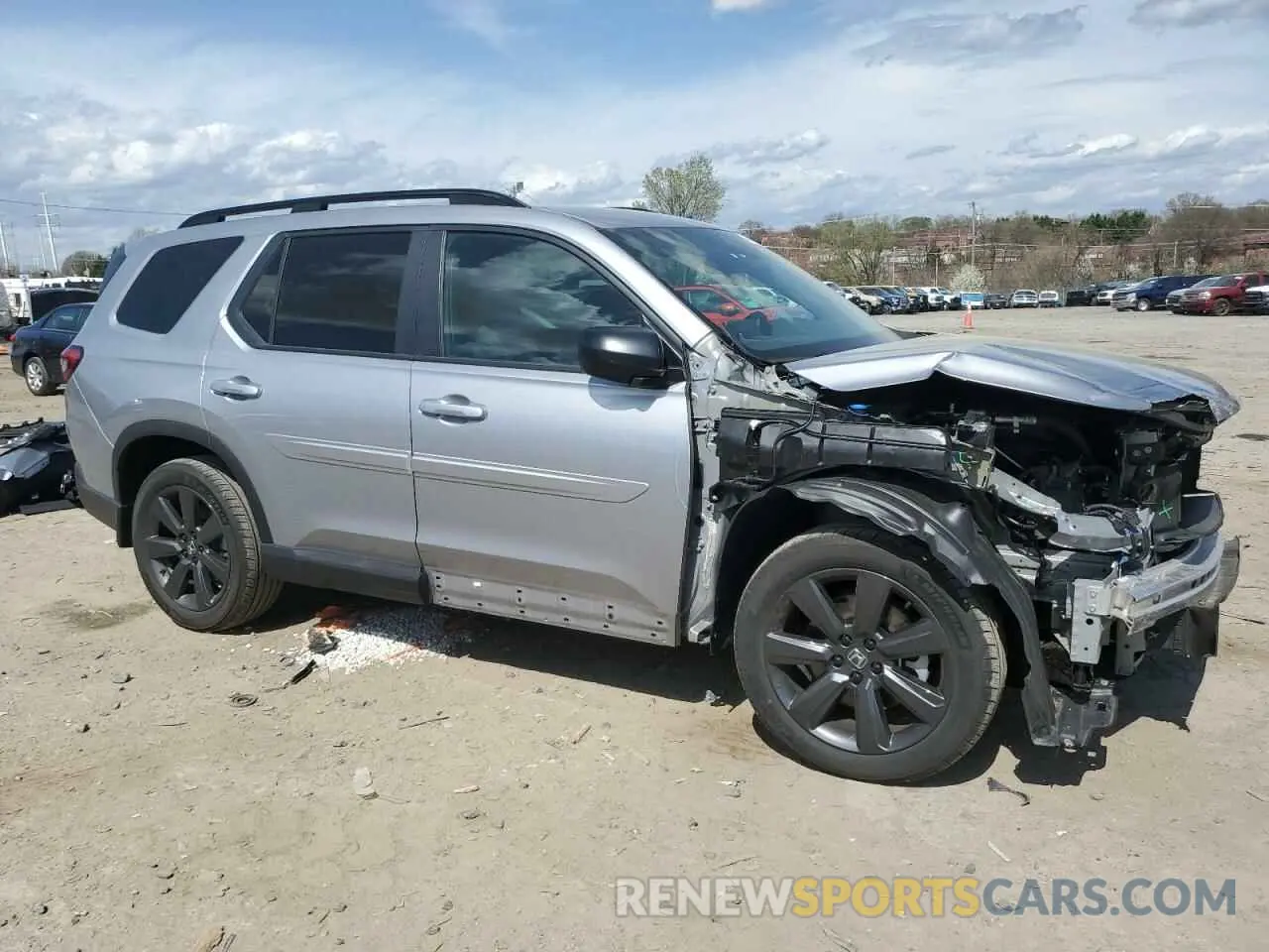 4 Photograph of a damaged car 5FNYG1H3XRB028874 HONDA PILOT 2024