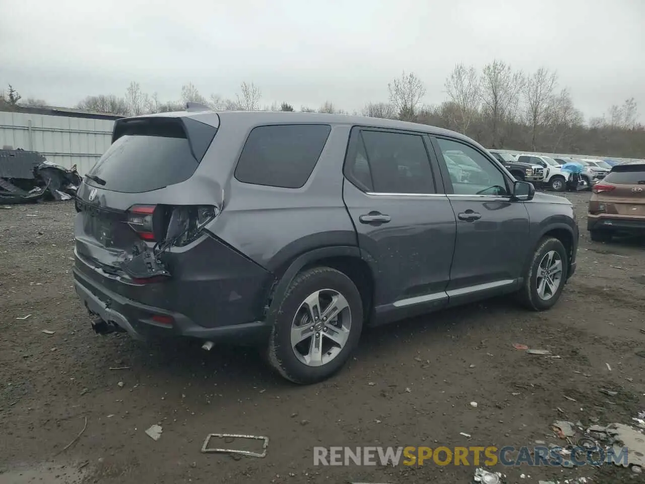 3 Photograph of a damaged car 5FNYG1H45RB014972 HONDA PILOT 2024