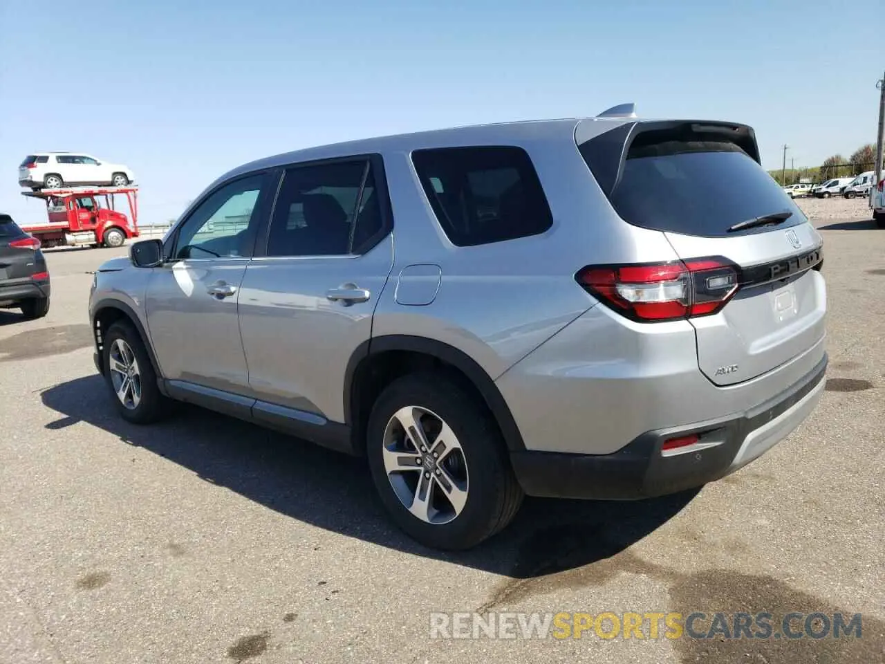 2 Photograph of a damaged car 5FNYG1H45RB027172 HONDA PILOT 2024