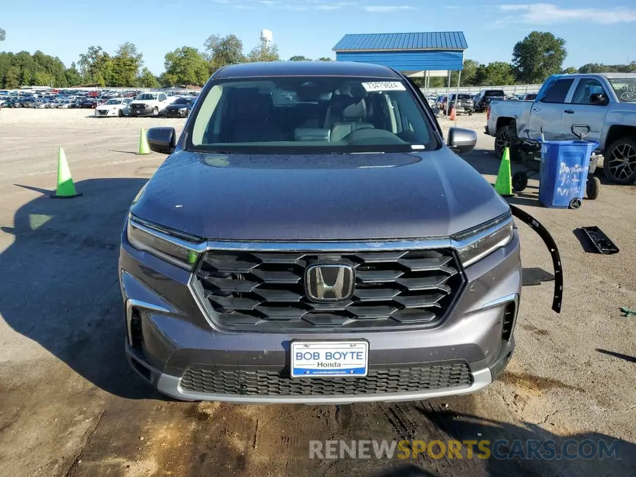 5 Photograph of a damaged car 5FNYG1H49RB041981 HONDA PILOT 2024