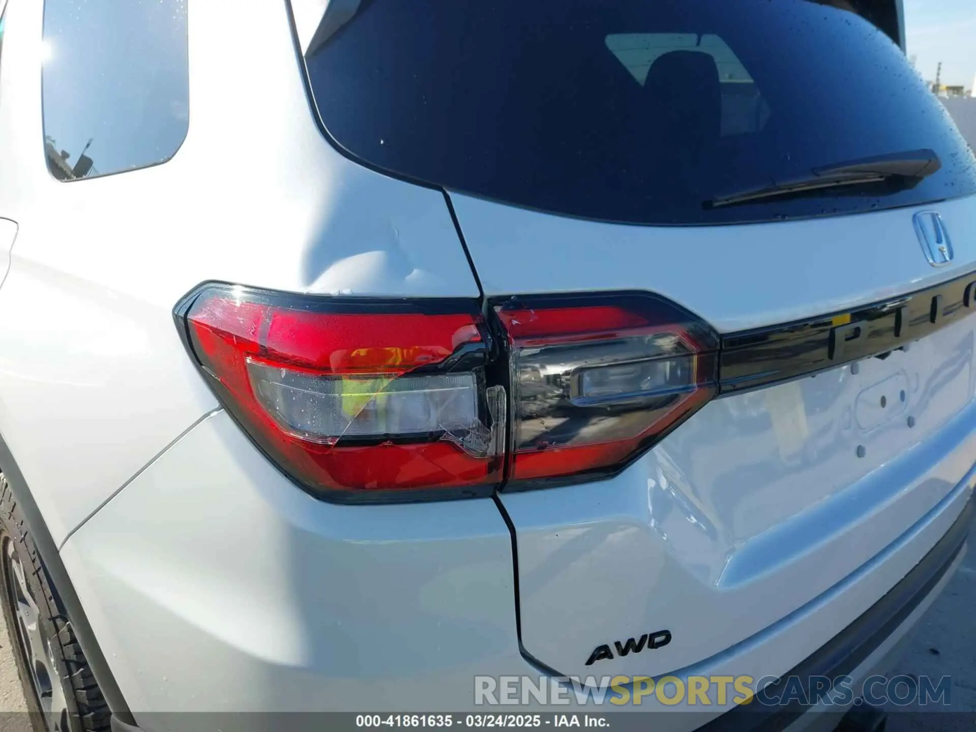 20 Photograph of a damaged car 5FNYG1H62RB016499 HONDA PILOT 2024