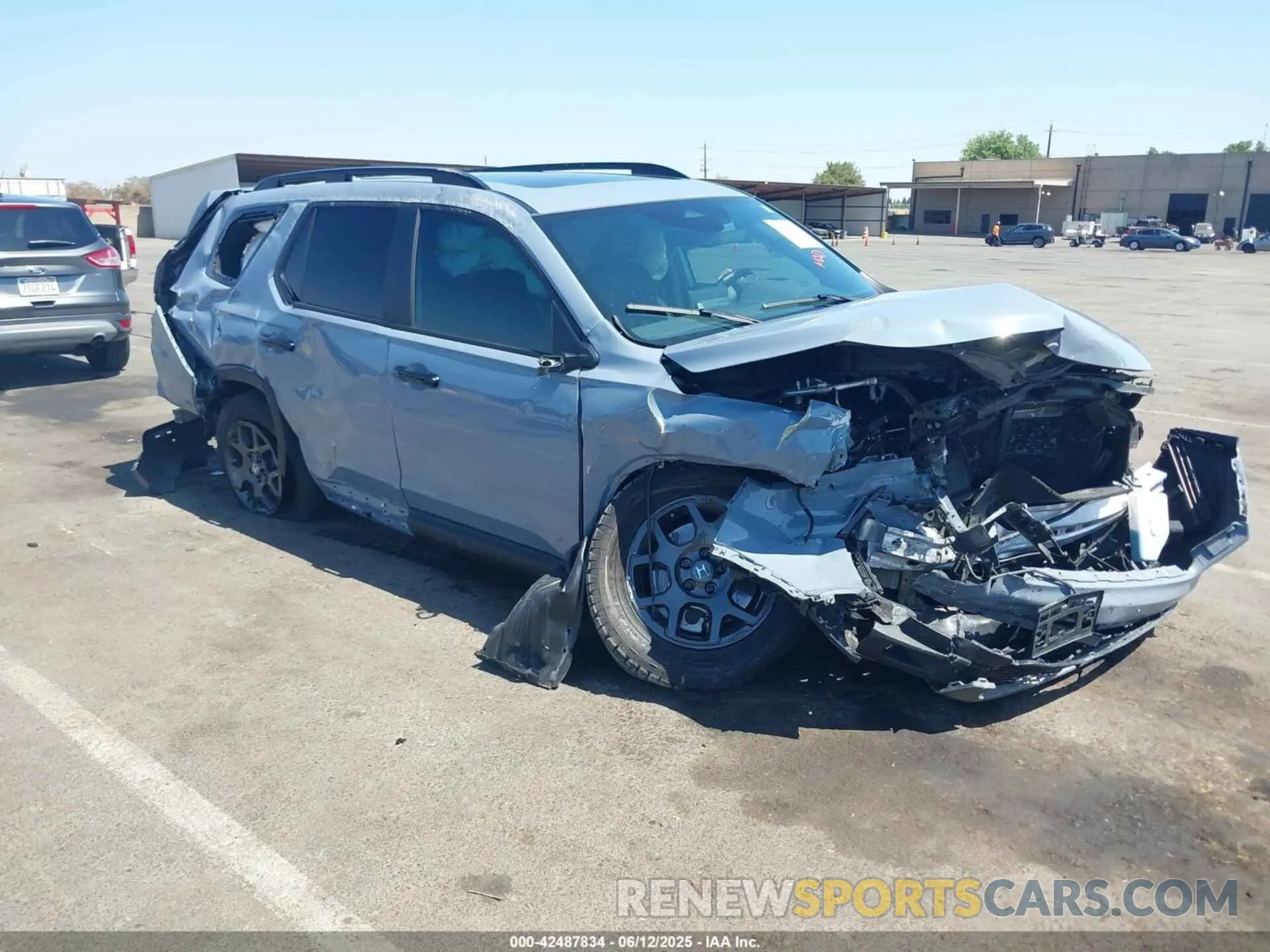 1 Photograph of a damaged car 5FNYG1H65RB046550 HONDA PILOT 2024