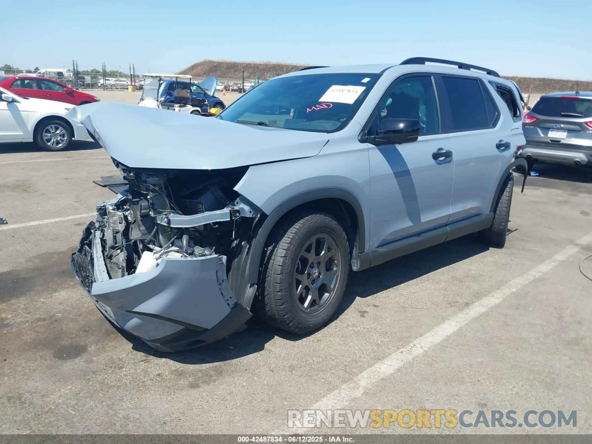 2 Photograph of a damaged car 5FNYG1H65RB046550 HONDA PILOT 2024