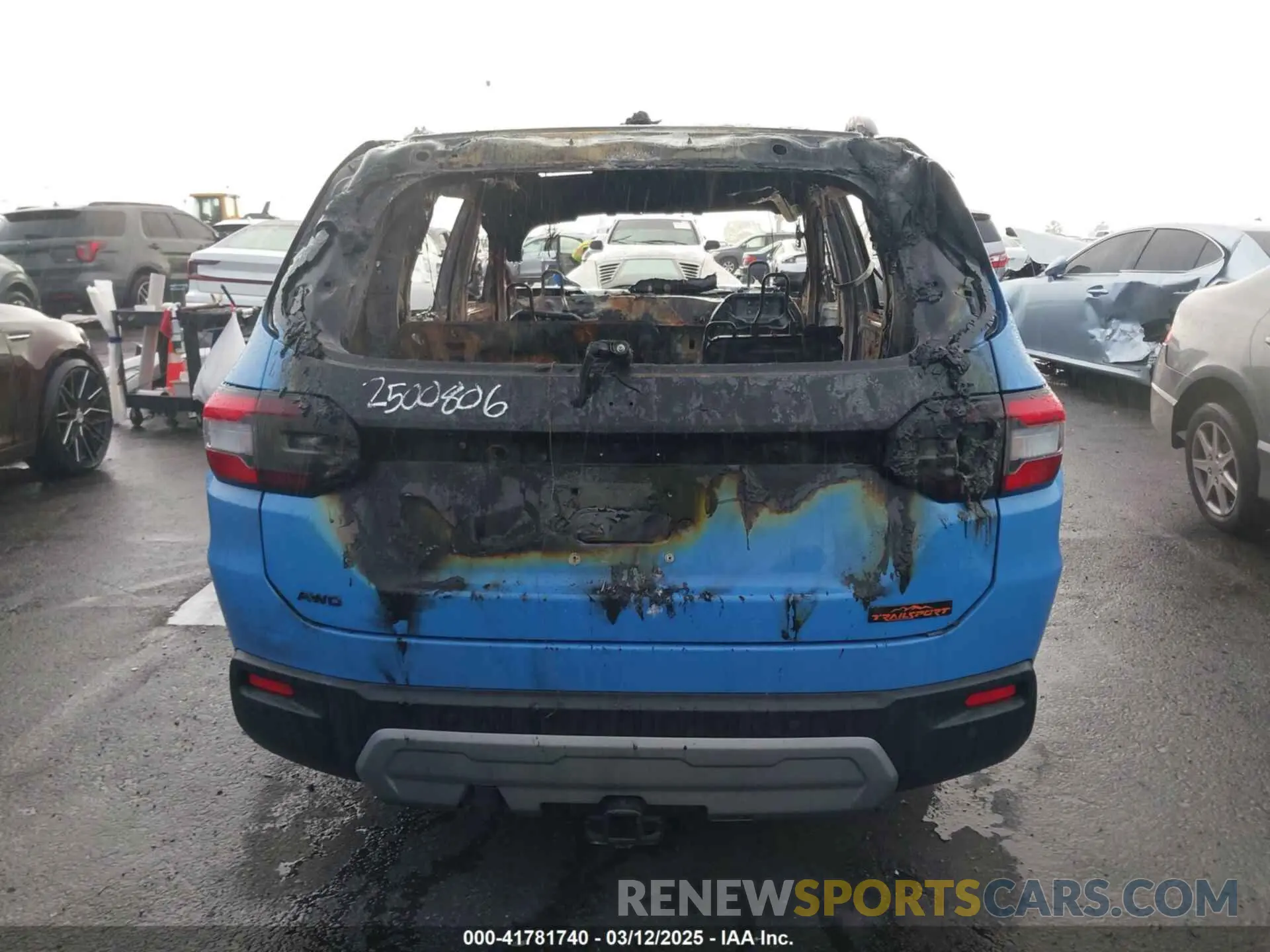 15 Photograph of a damaged car 5FNYG1H66RB012987 HONDA PILOT 2024