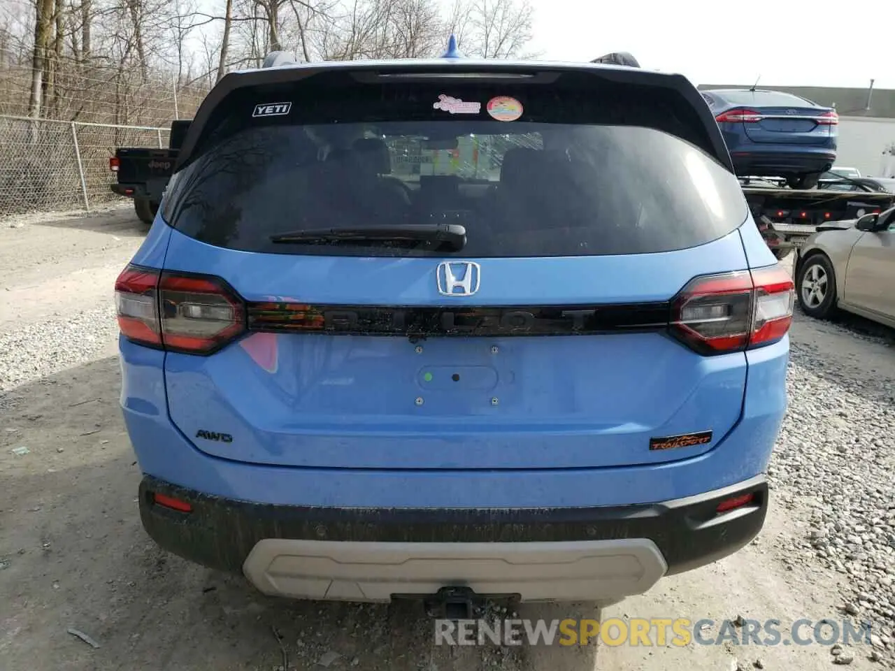 6 Photograph of a damaged car 5FNYG1H68RB023909 HONDA PILOT 2024