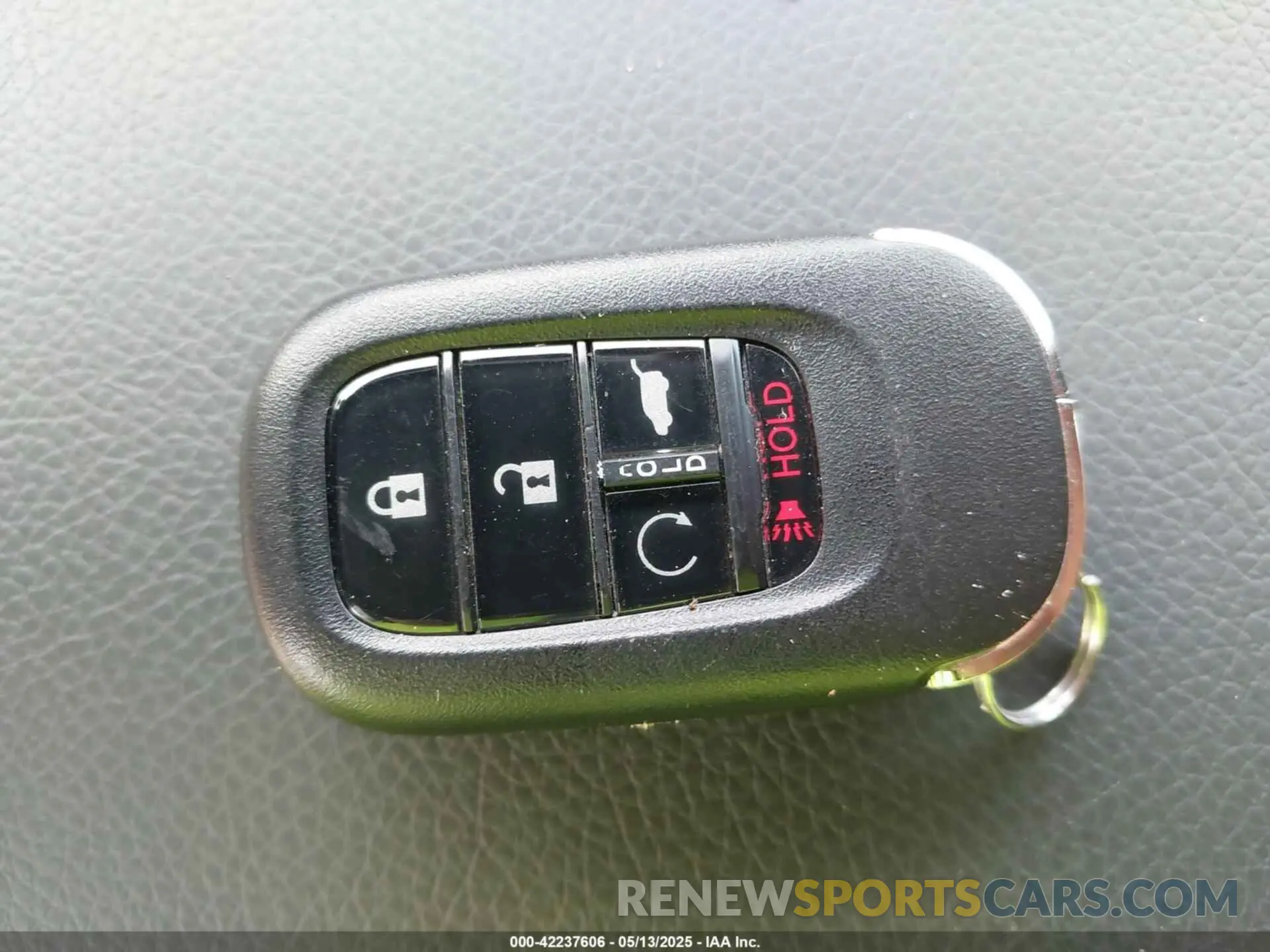 11 Photograph of a damaged car 5FNYG1H6XRB004763 HONDA PILOT 2024