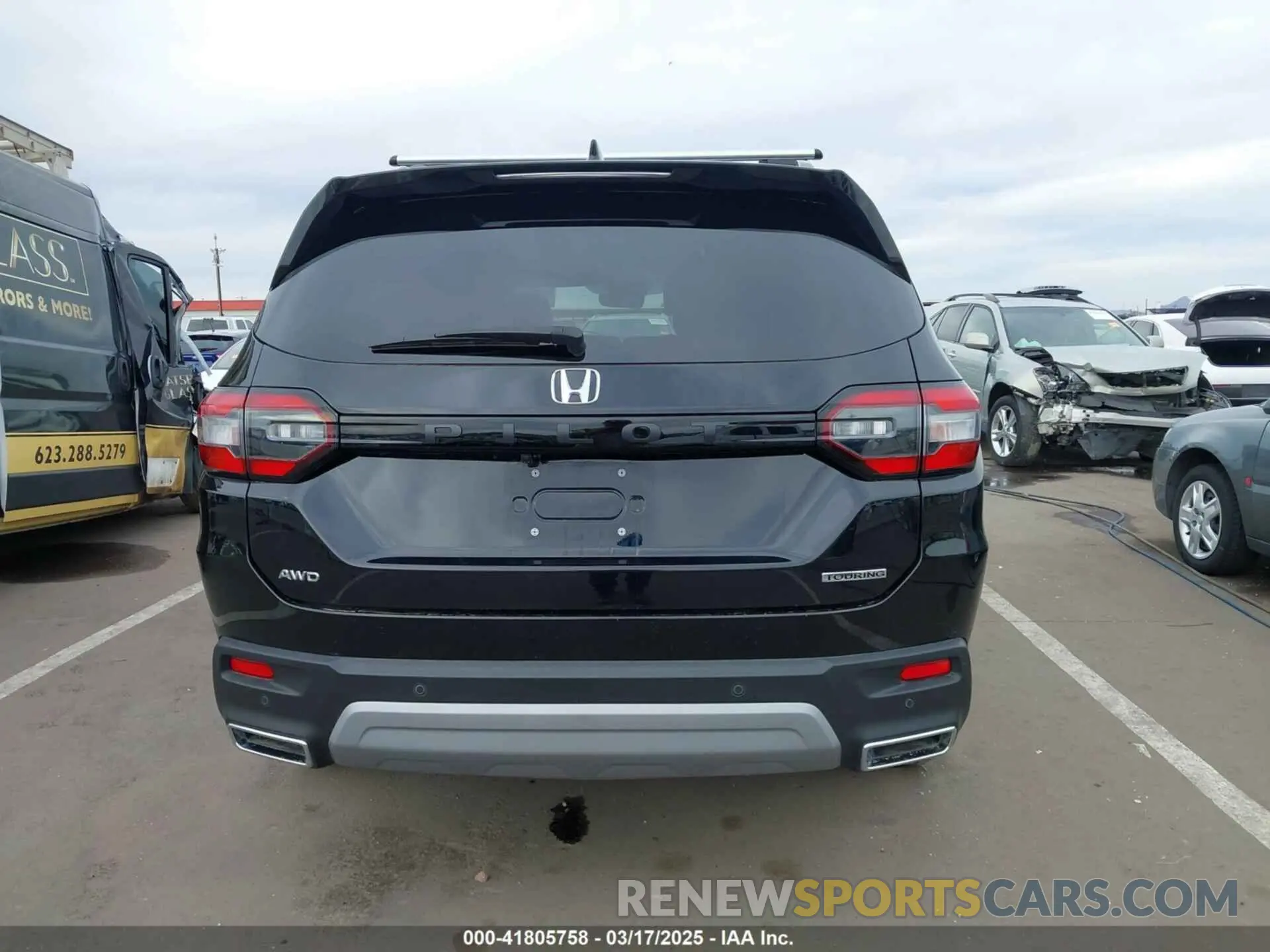 16 Photograph of a damaged car 5FNYG1H70RB032368 HONDA PILOT 2024