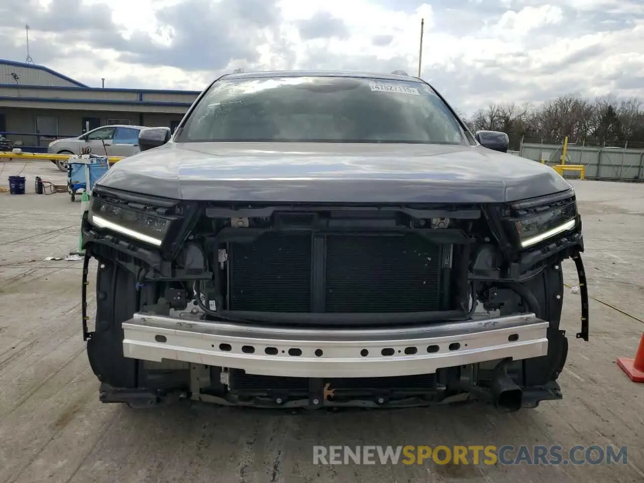 5 Photograph of a damaged car 5FNYG1H71RB036980 HONDA PILOT 2024