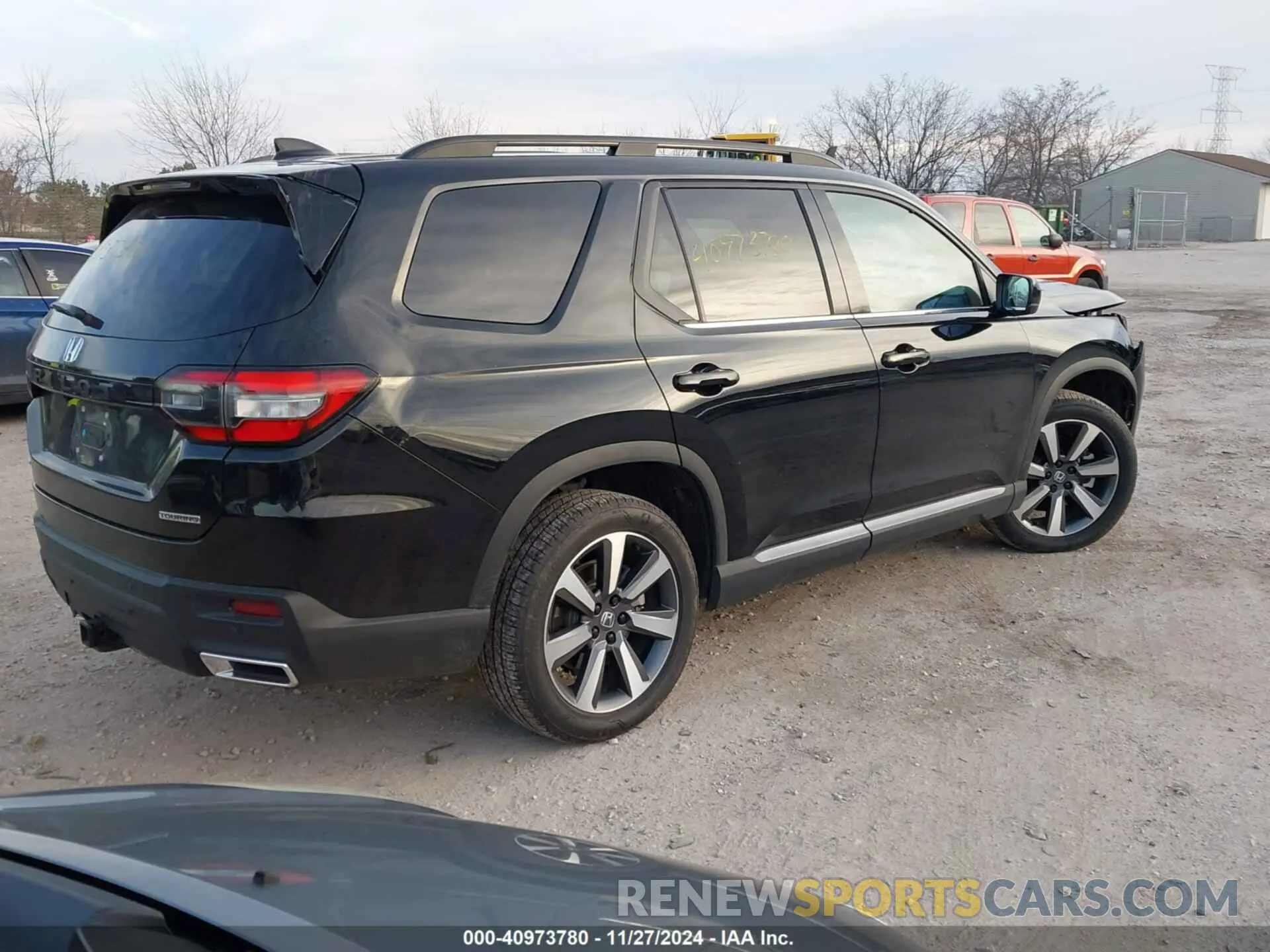 4 Photograph of a damaged car 5FNYG1H72RB007519 HONDA PILOT 2024