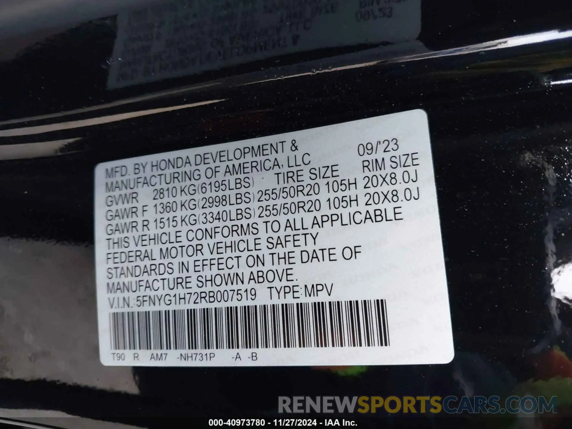 9 Photograph of a damaged car 5FNYG1H72RB007519 HONDA PILOT 2024