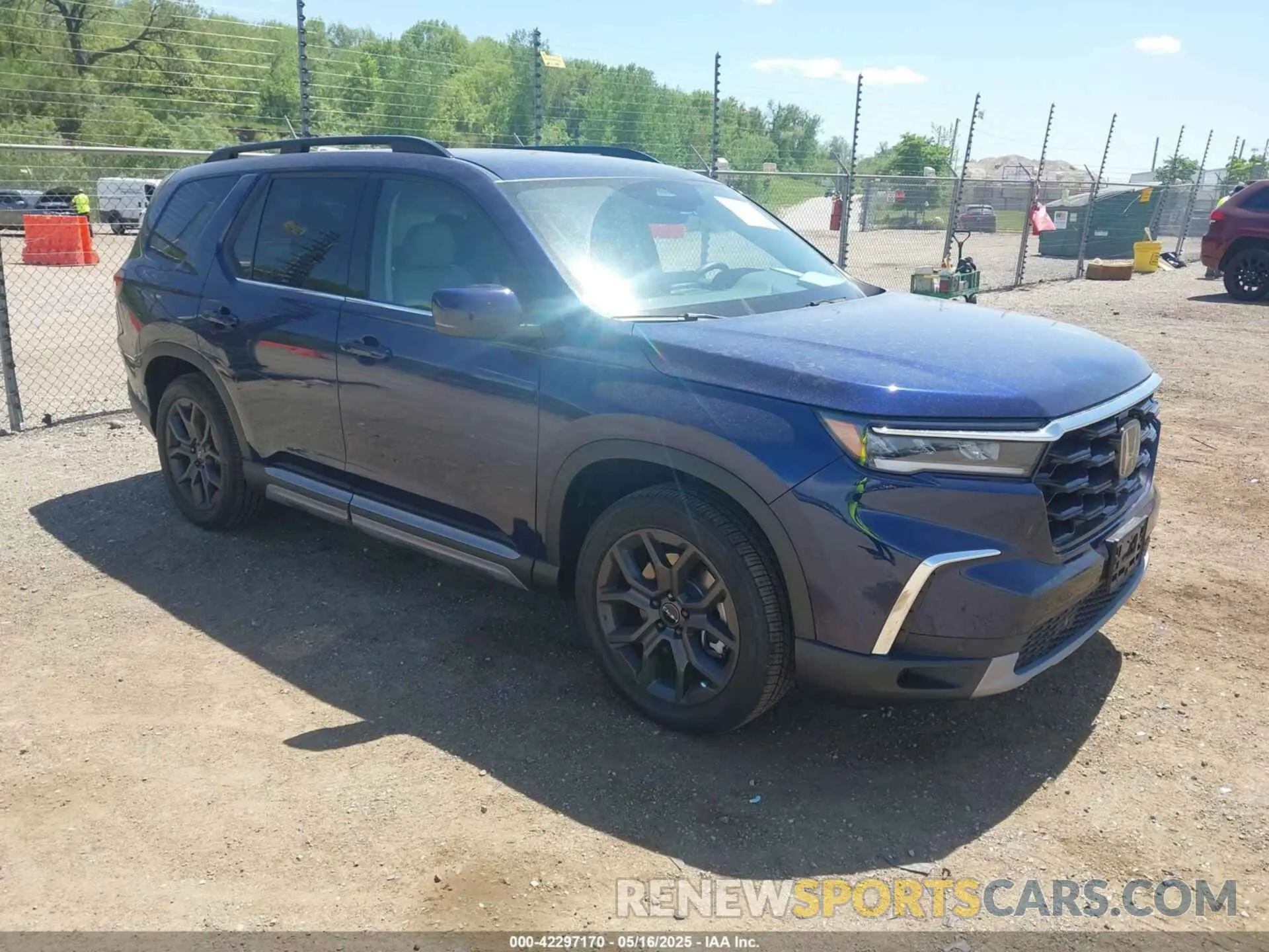 1 Photograph of a damaged car 5FNYG1H76RB026803 HONDA PILOT 2024