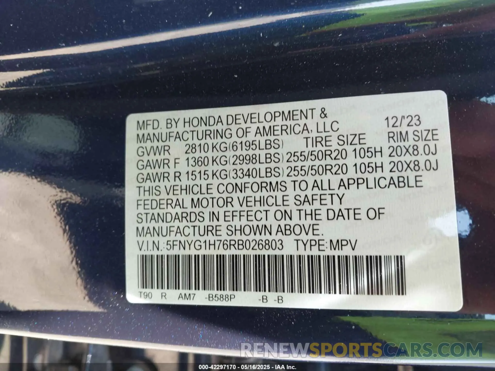 9 Photograph of a damaged car 5FNYG1H76RB026803 HONDA PILOT 2024