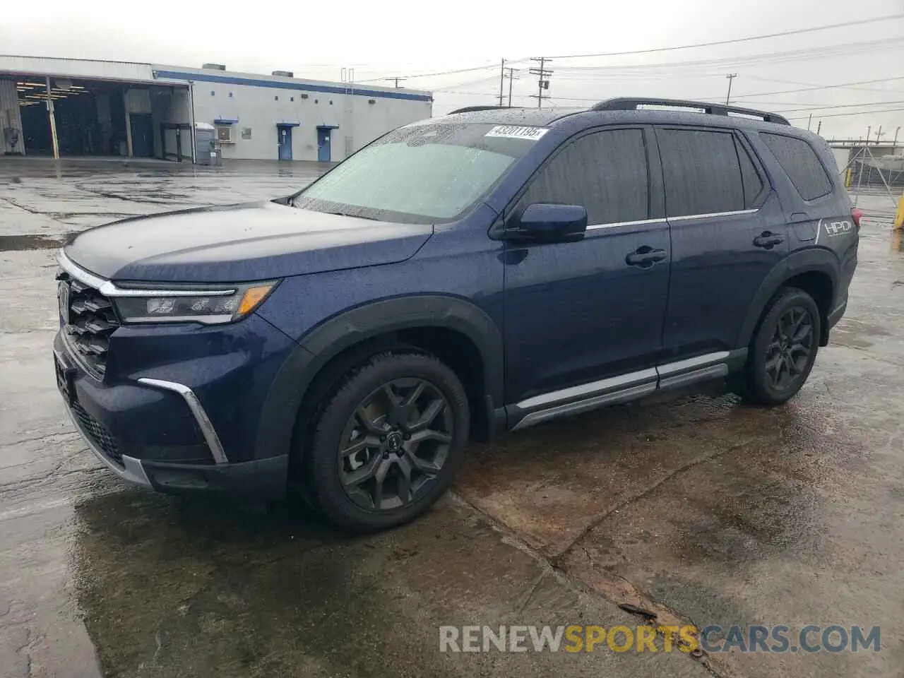1 Photograph of a damaged car 5FNYG1H78RB005483 HONDA PILOT 2024