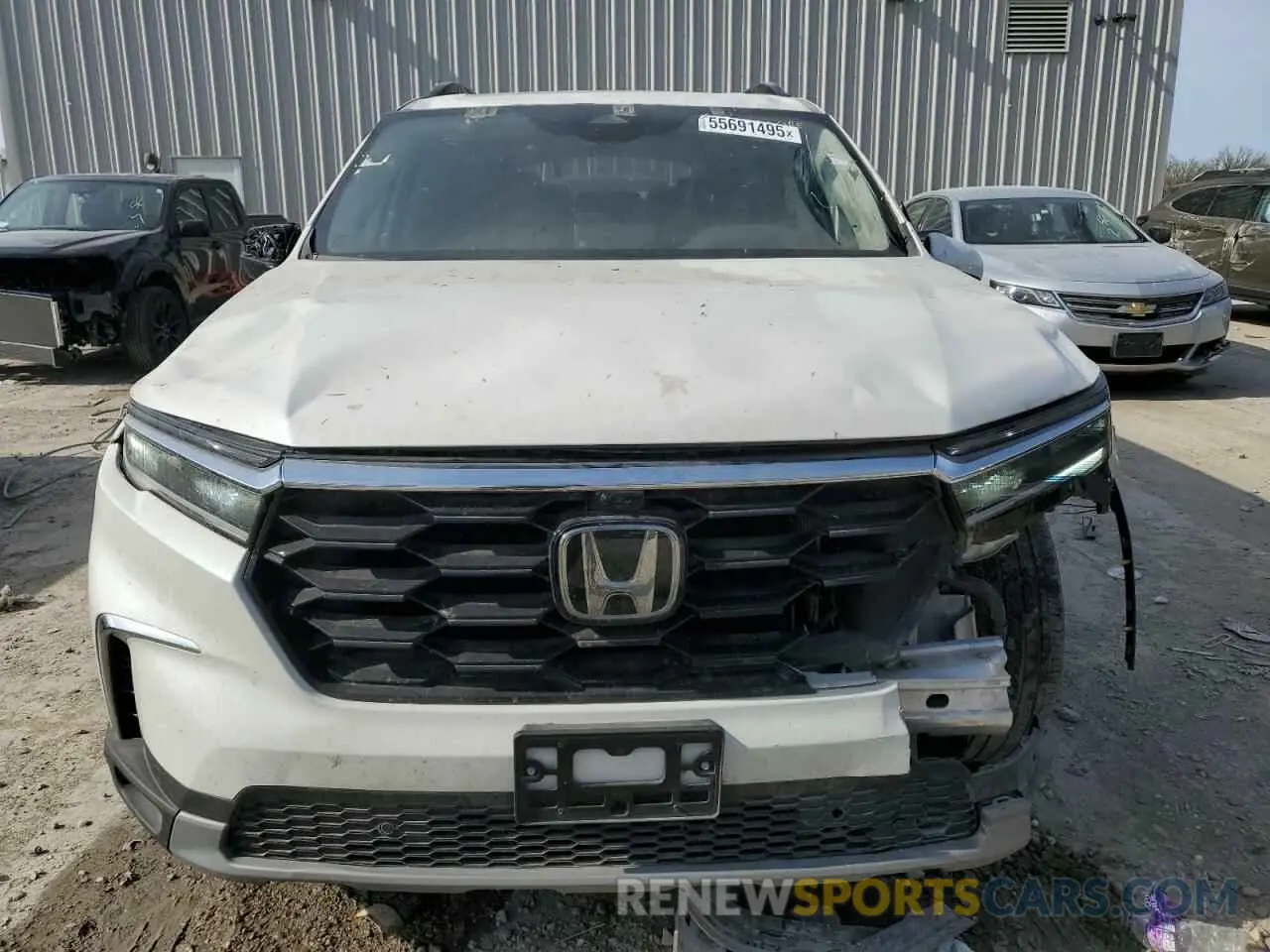 5 Photograph of a damaged car 5FNYG1H87RB009811 HONDA PILOT 2024