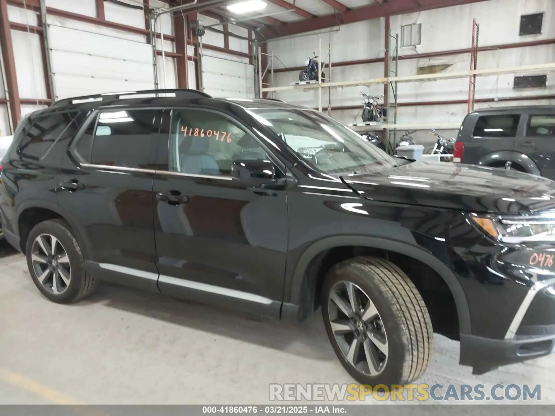 13 Photograph of a damaged car 5FNYG1H87RB034885 HONDA PILOT 2024