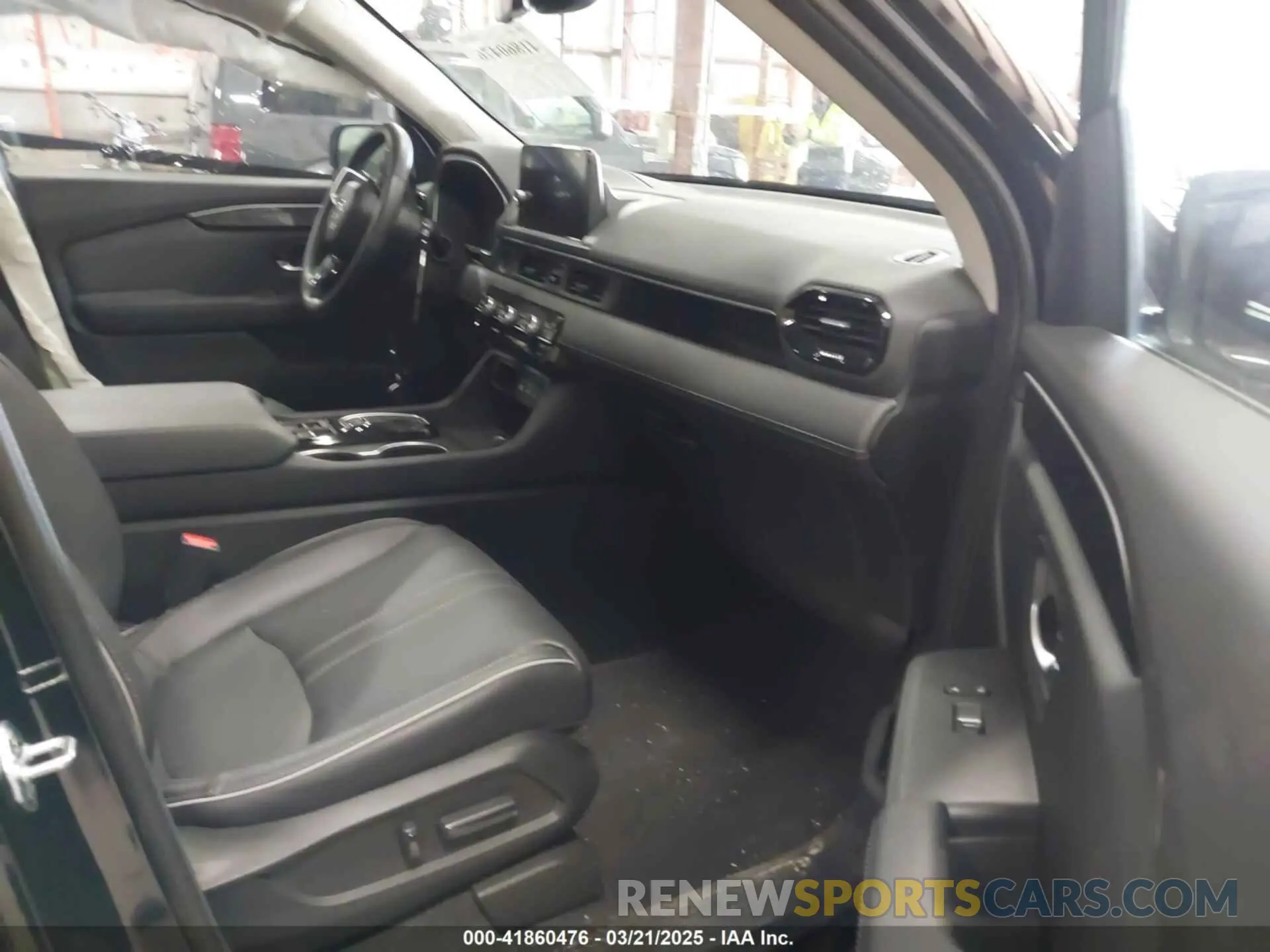 5 Photograph of a damaged car 5FNYG1H87RB034885 HONDA PILOT 2024