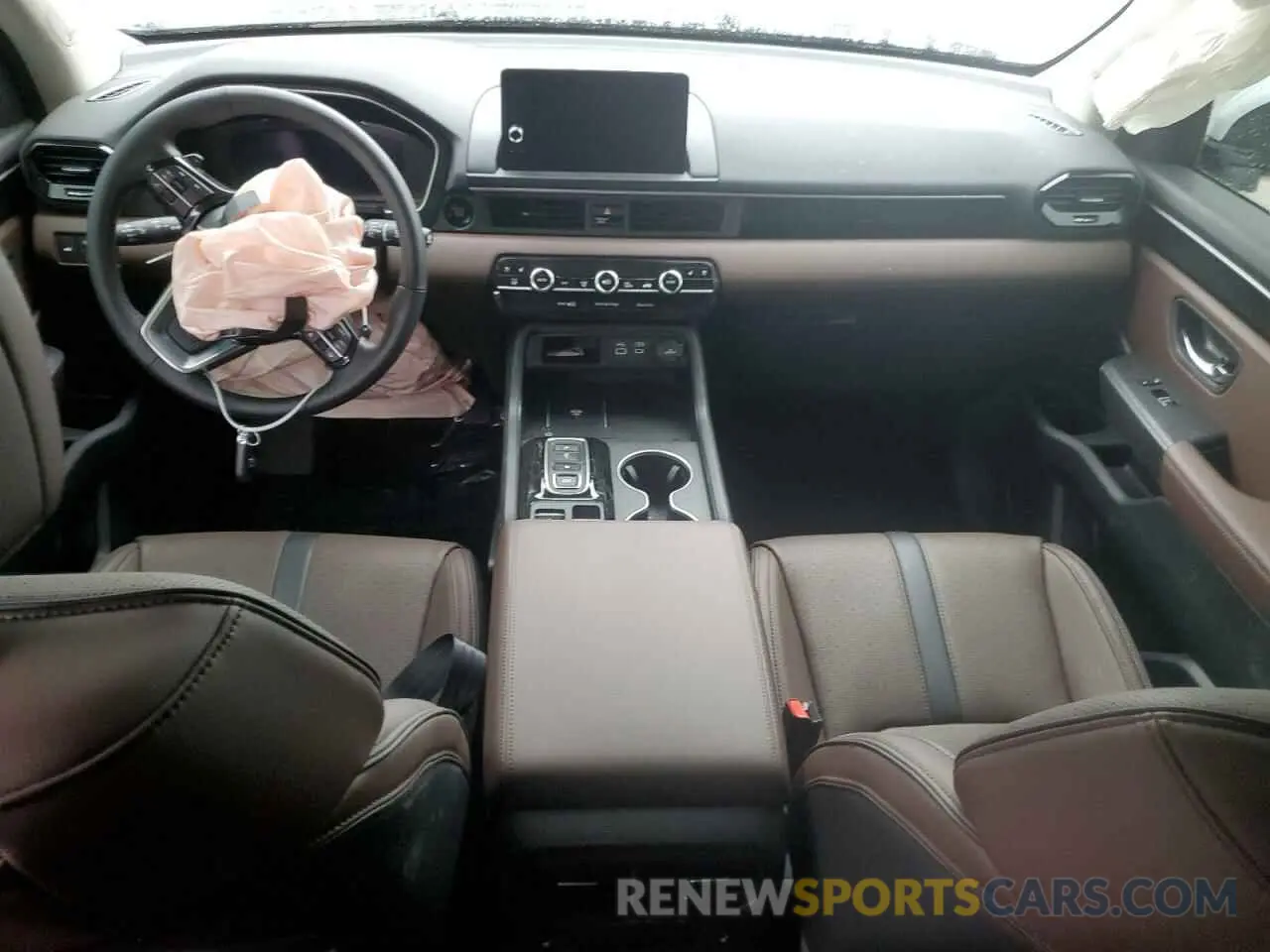 8 Photograph of a damaged car 5FNYG1H87RB036880 HONDA PILOT 2024