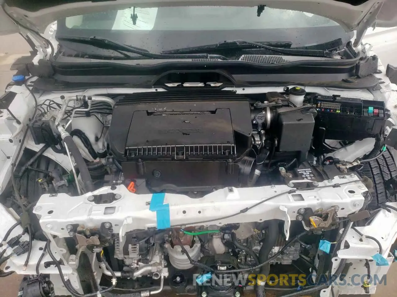 12 Photograph of a damaged car 5FNYG1H88RB009638 HONDA PILOT 2024
