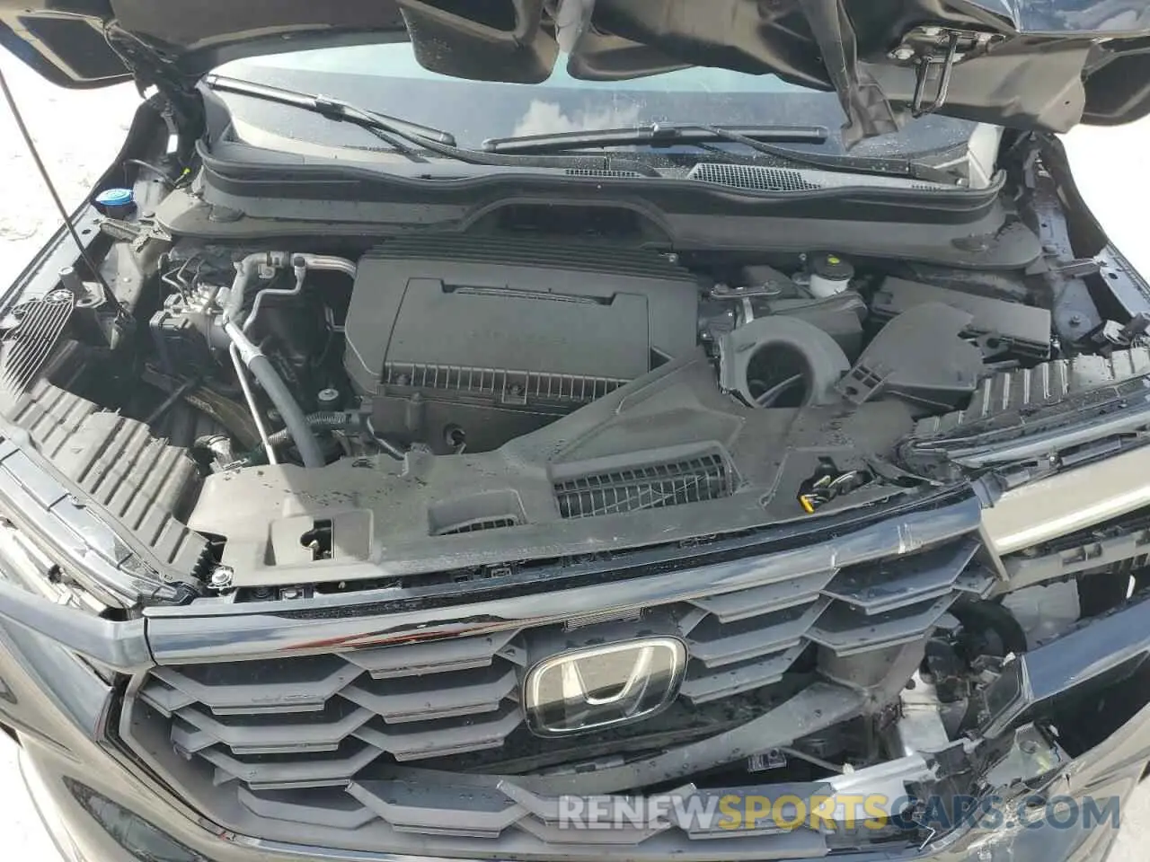 12 Photograph of a damaged car 5FNYG2H39RB011702 HONDA PILOT 2024