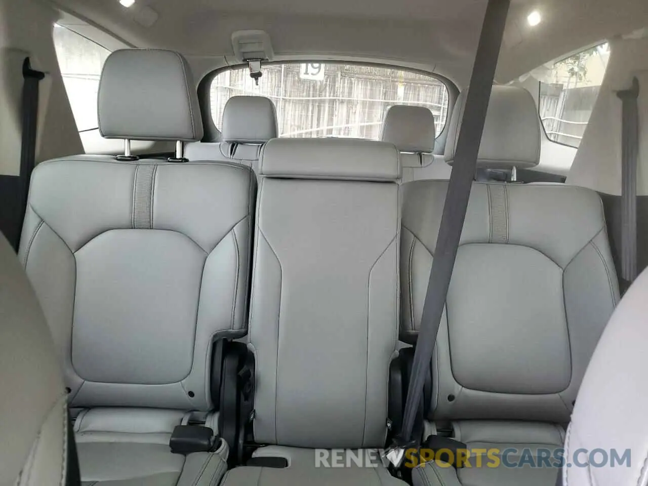10 Photograph of a damaged car 5FNYG2H42RB015860 HONDA PILOT 2024