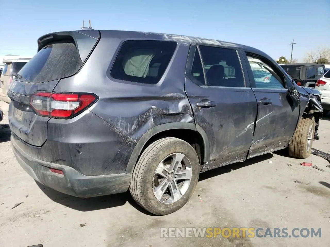 3 Photograph of a damaged car 5FNYG2H44RB000244 HONDA PILOT 2024