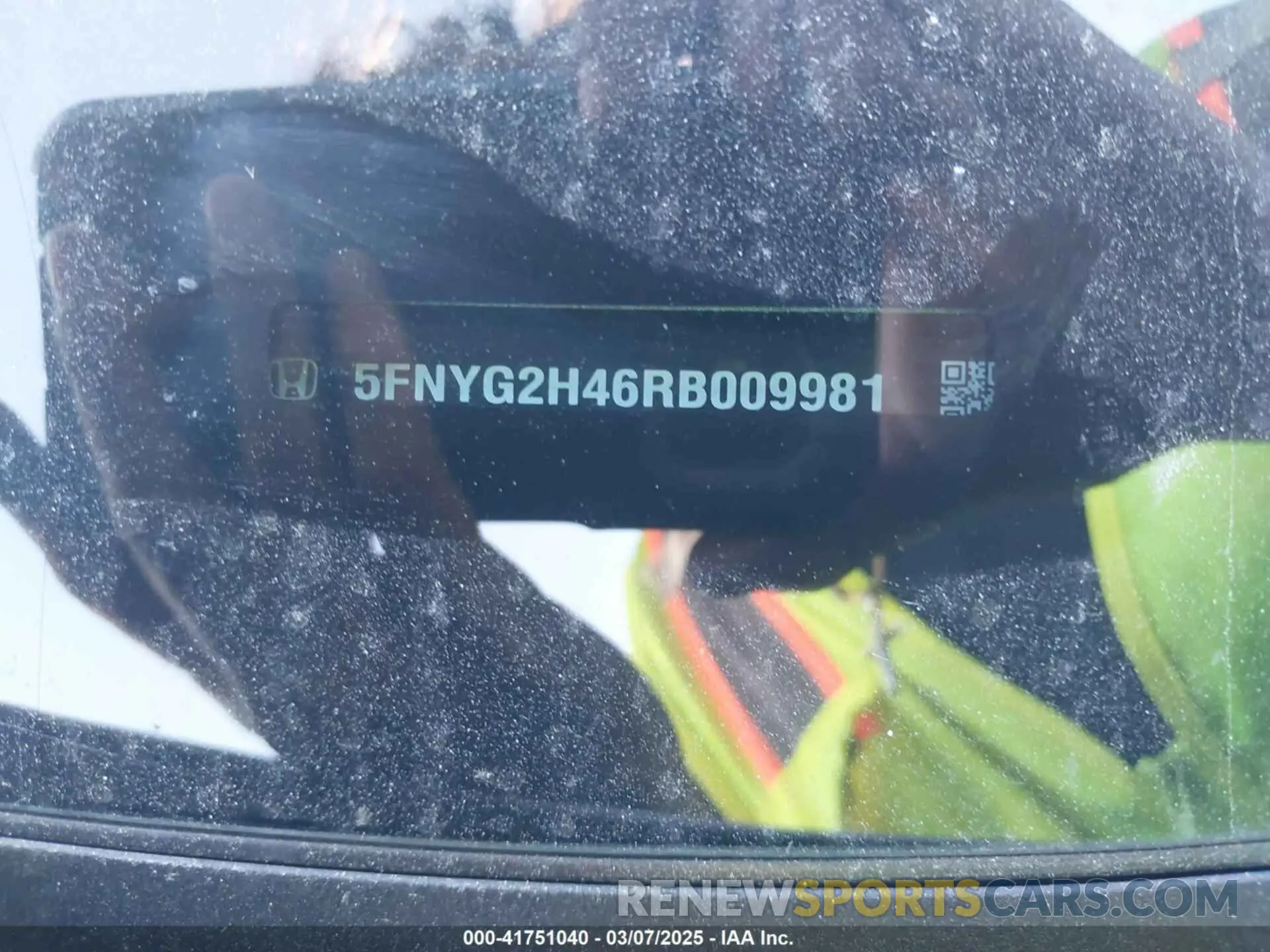 9 Photograph of a damaged car 5FNYG2H46RB009981 HONDA PILOT 2024