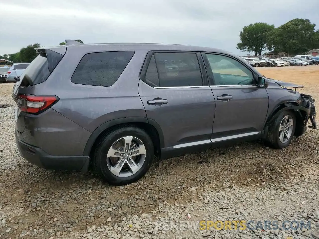 3 Photograph of a damaged car 5FNYG2H57RB016317 HONDA PILOT 2024