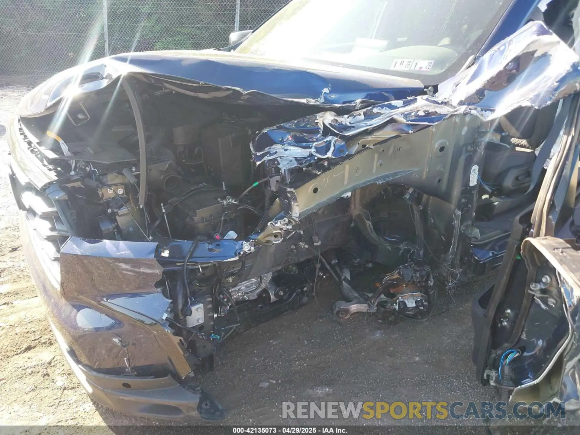 6 Photograph of a damaged car 5FNYG1H30SB100980 HONDA PILOT 2025