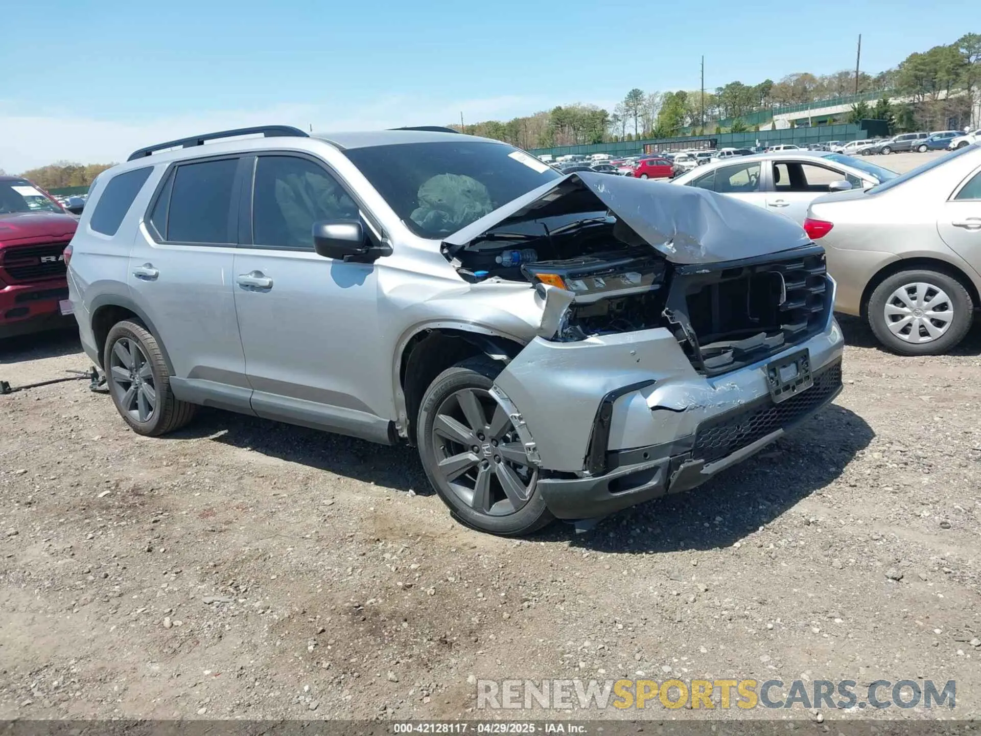 1 Photograph of a damaged car 5FNYG1H38SB017782 HONDA PILOT 2025