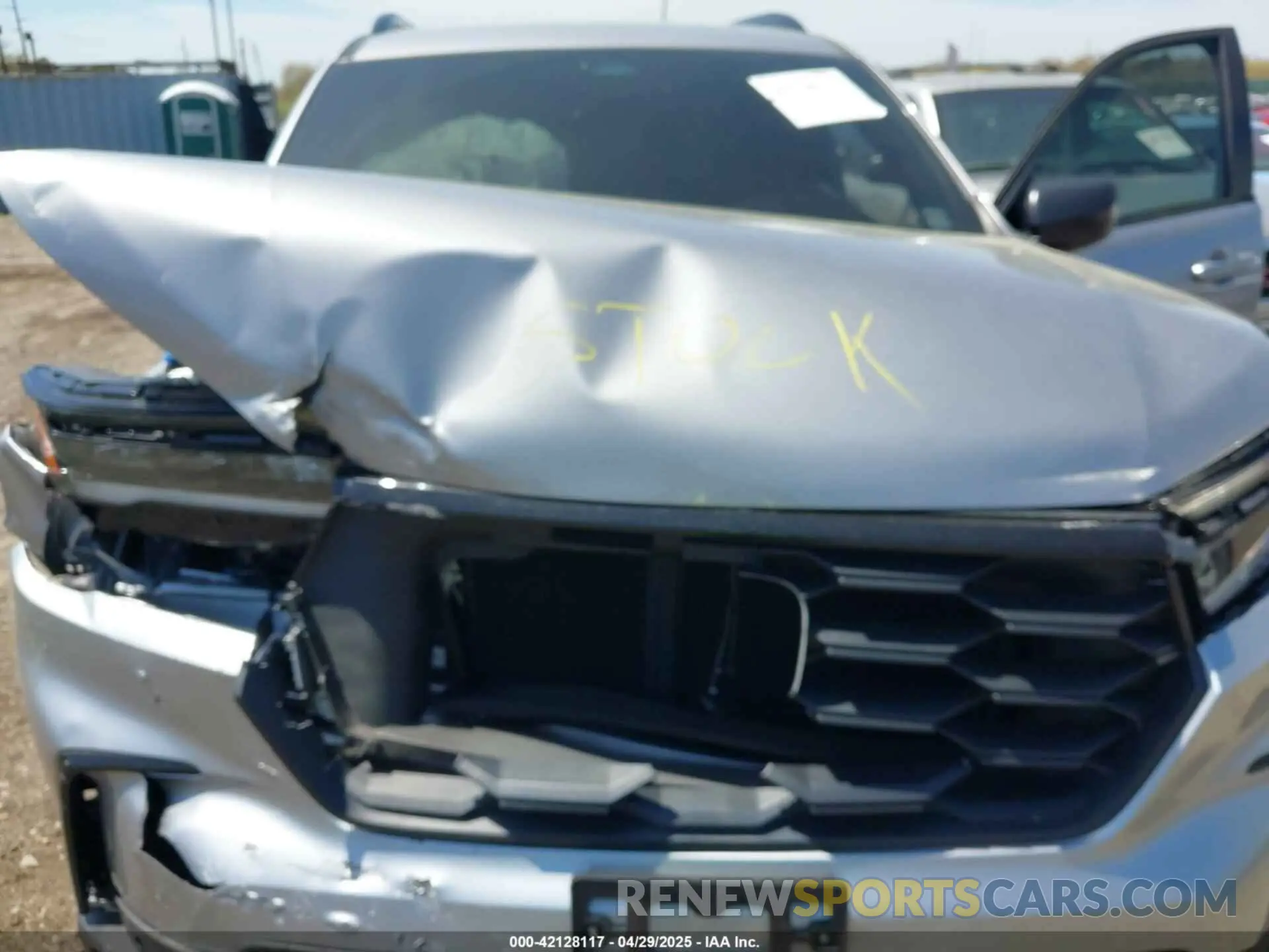 10 Photograph of a damaged car 5FNYG1H38SB017782 HONDA PILOT 2025
