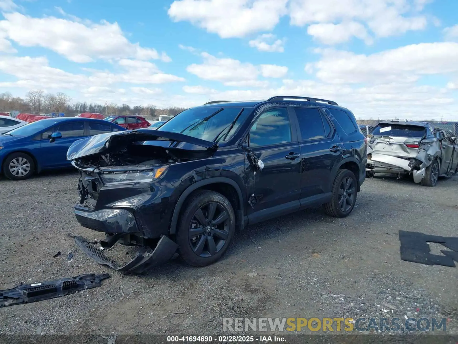 2 Photograph of a damaged car 5FNYG1H38SB030483 HONDA PILOT 2025