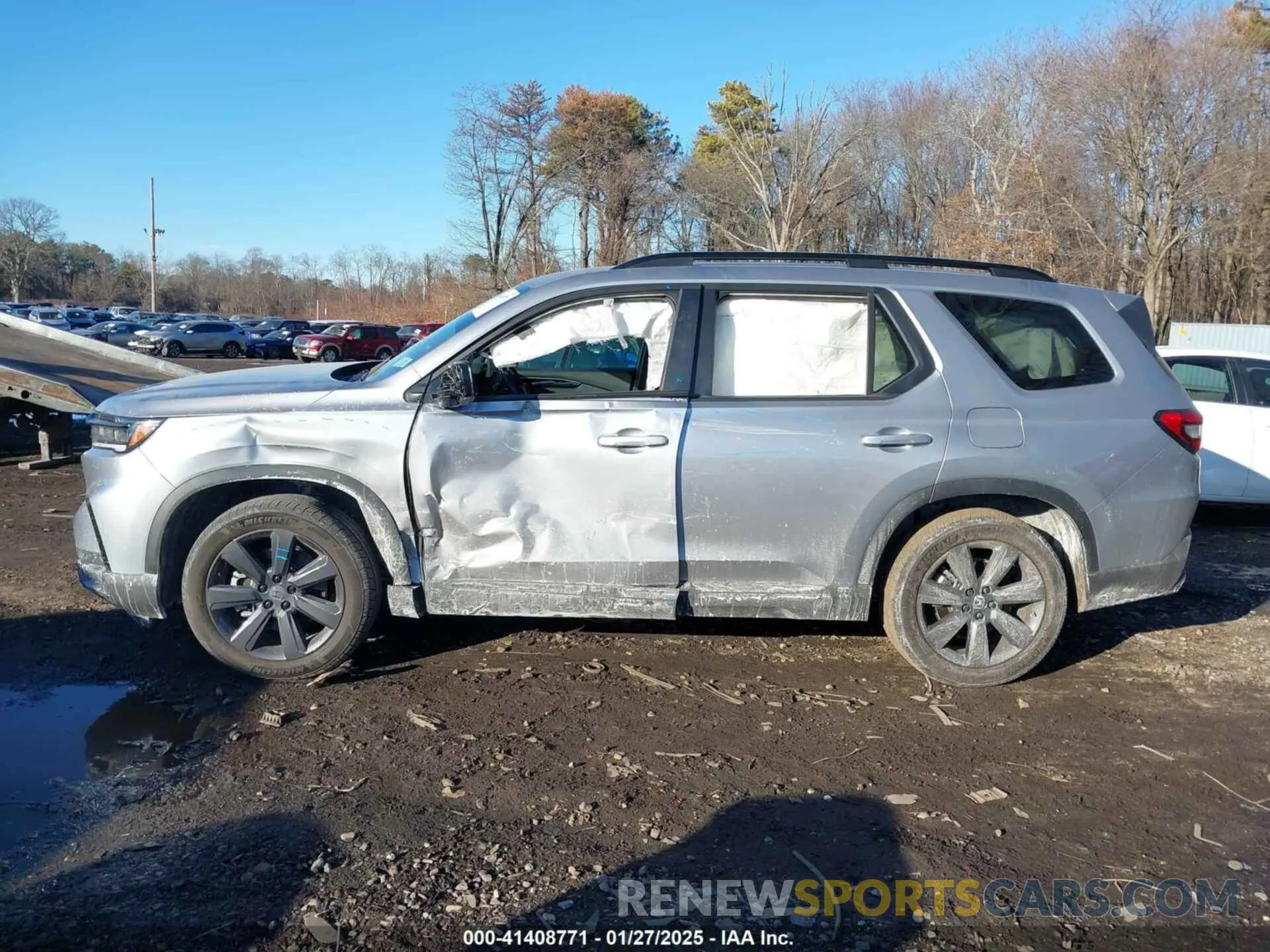 14 Photograph of a damaged car 5FNYG1H39SB017788 HONDA PILOT 2025