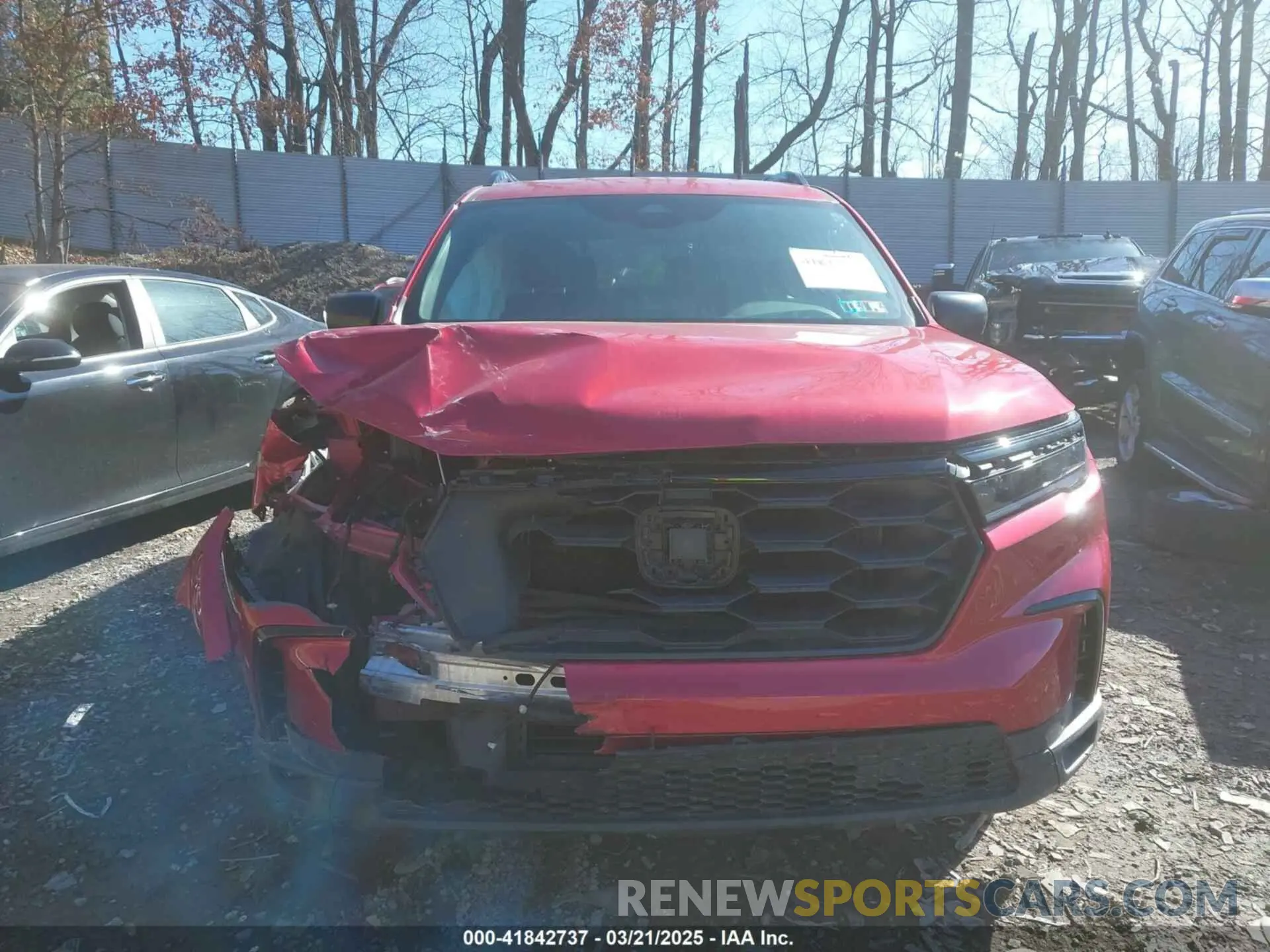 13 Photograph of a damaged car 5FNYG1H3XSB008811 HONDA PILOT 2025