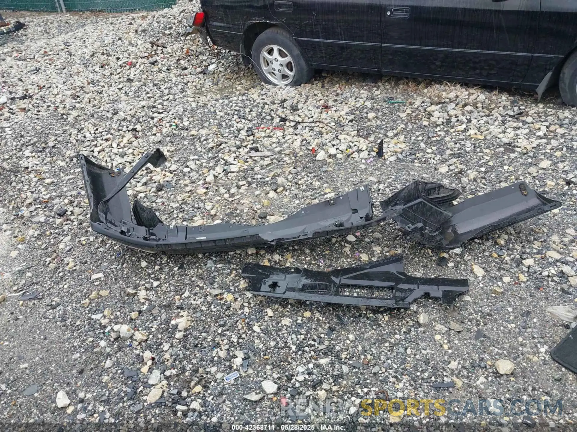 11 Photograph of a damaged car 5FNYG1H3XSB066532 HONDA PILOT 2025