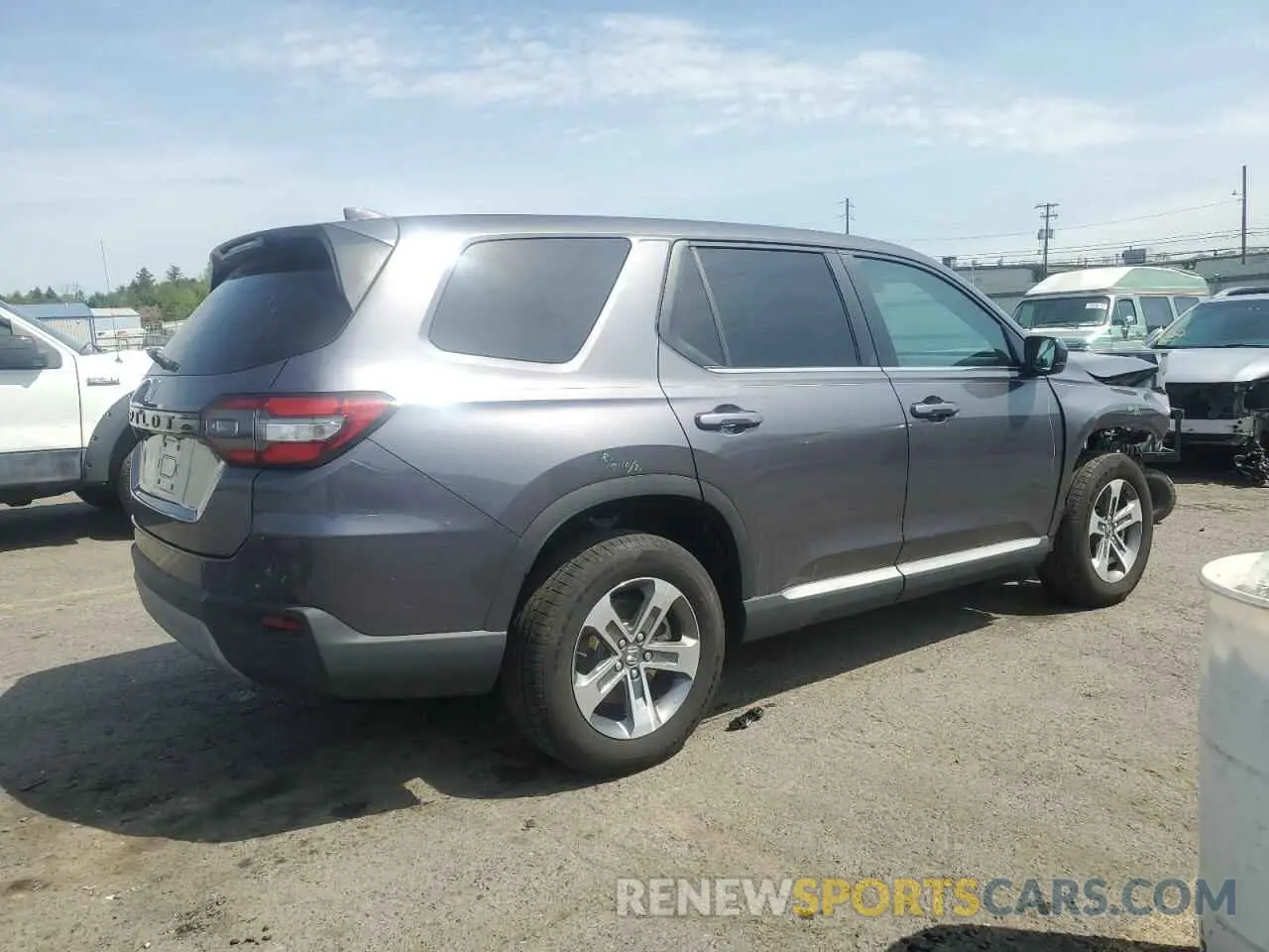 3 Photograph of a damaged car 5FNYG1H41SB049174 HONDA PILOT 2025